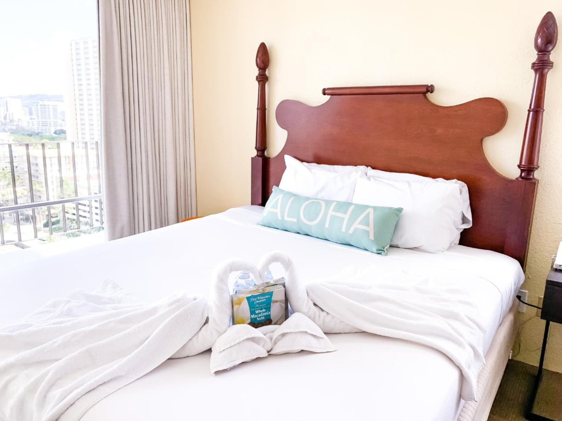 Ohia Waikiki Studio Suites gallery photo in Honolulu, HI — image 39