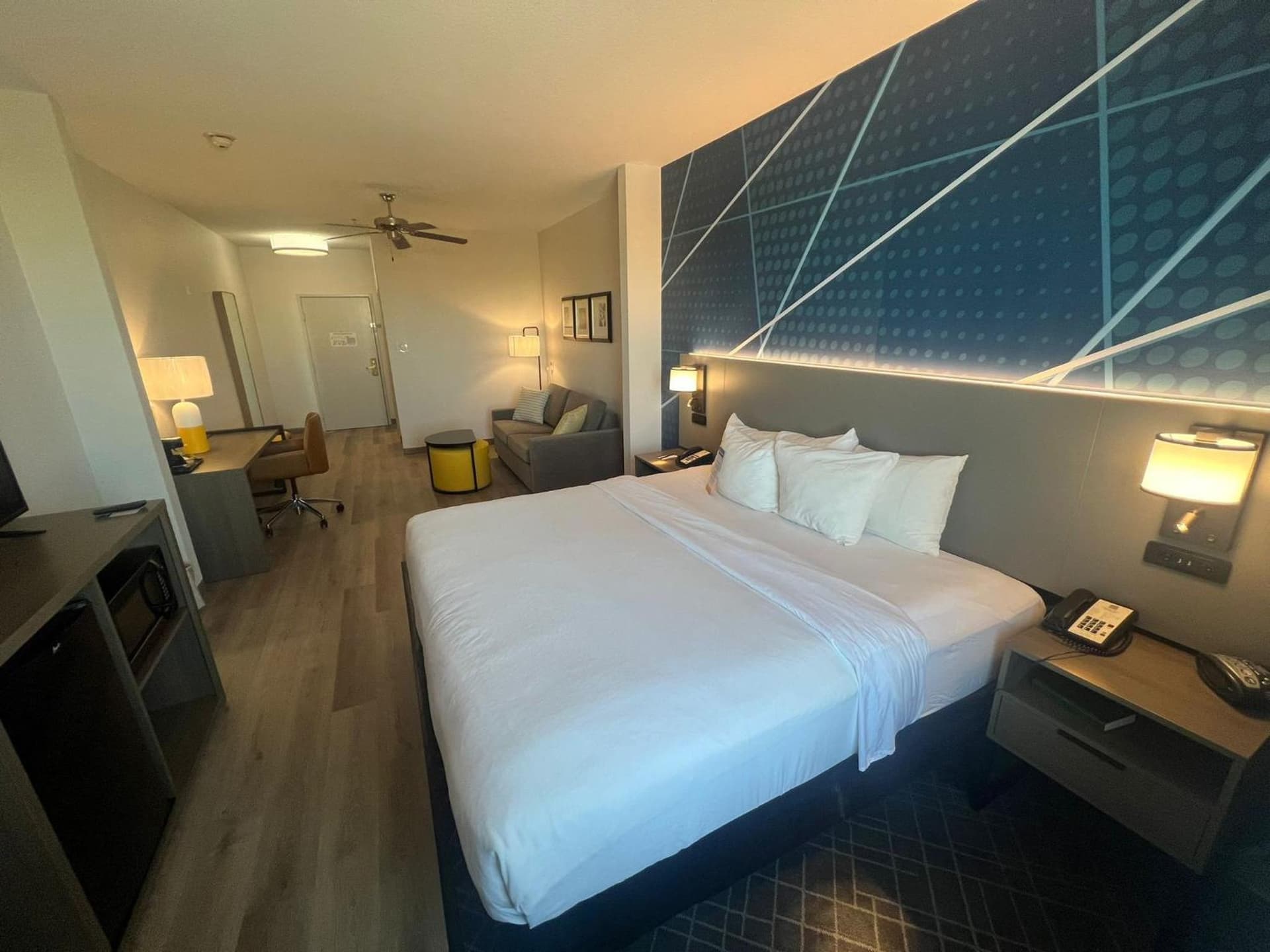 Comfort Suites San Angelo near University property views in San Angelo, TX — gallery photo 3