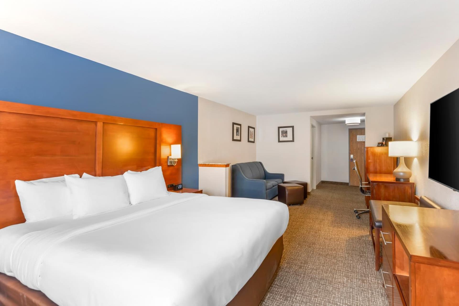 Comfort Suites Longmont gallery photo in Longmont, CO — image 11