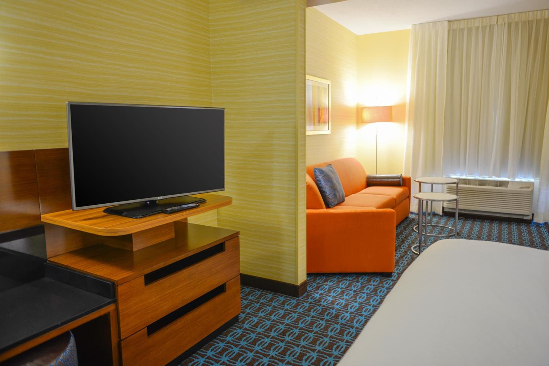 Fairfield Inn and Suites Canton South gallery photo in Canton, OH — image 7