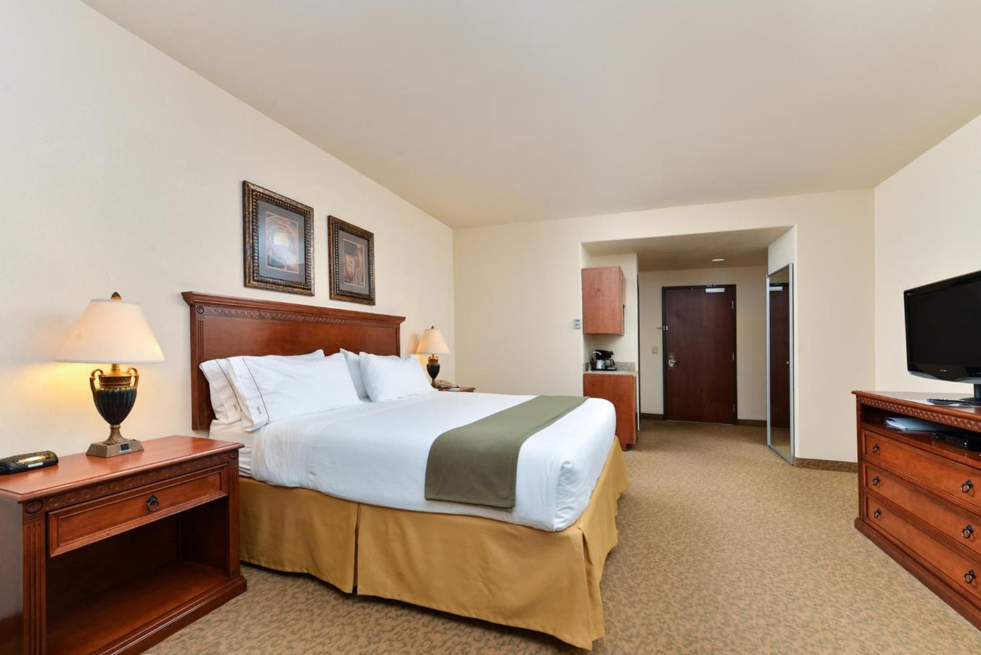 Holiday Inn Express Hotel & Suites Las Cruces by IHG gallery photo in Las Cruces, NM — image 50