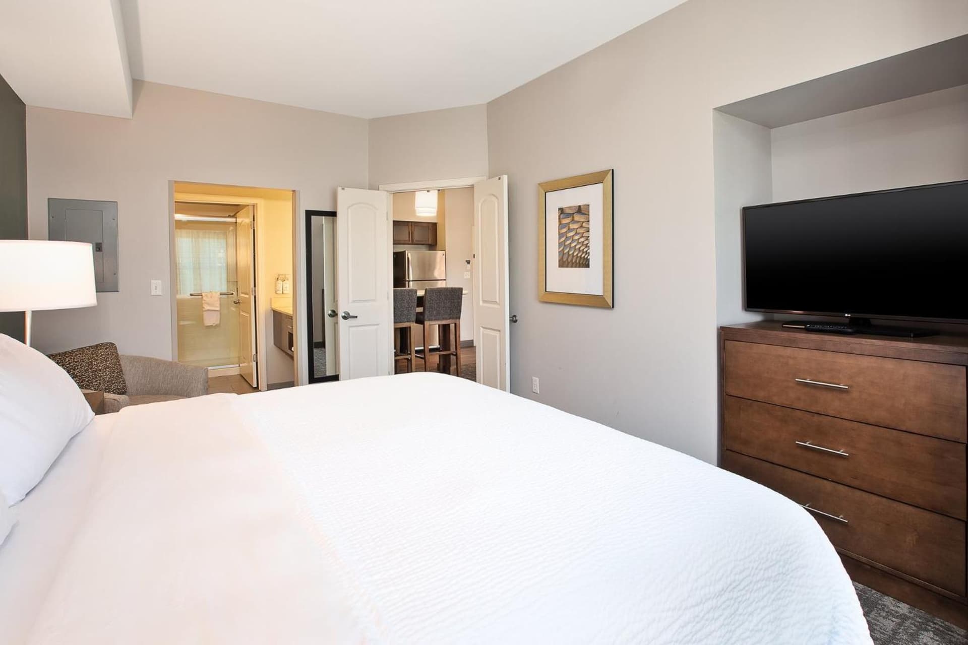 Staybridge Suites Auburn Hills by IHG gallery photo in Auburn Hills, MI — image 13