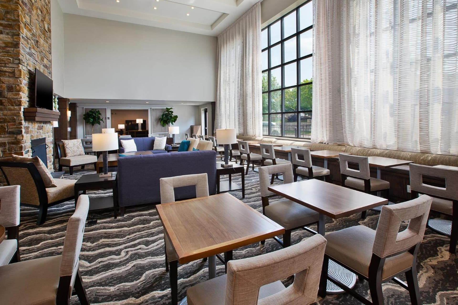 Staybridge Suites Auburn Hills by IHG gallery photo in Auburn Hills, MI — image 9