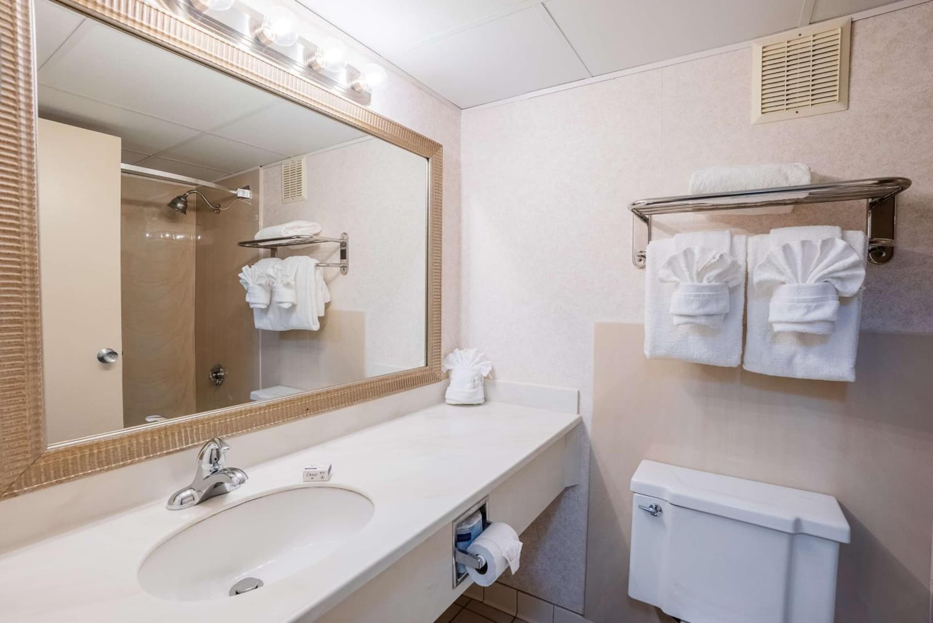 Fireside Inn & Suites Portland gallery photo in Portland, ME — image 32