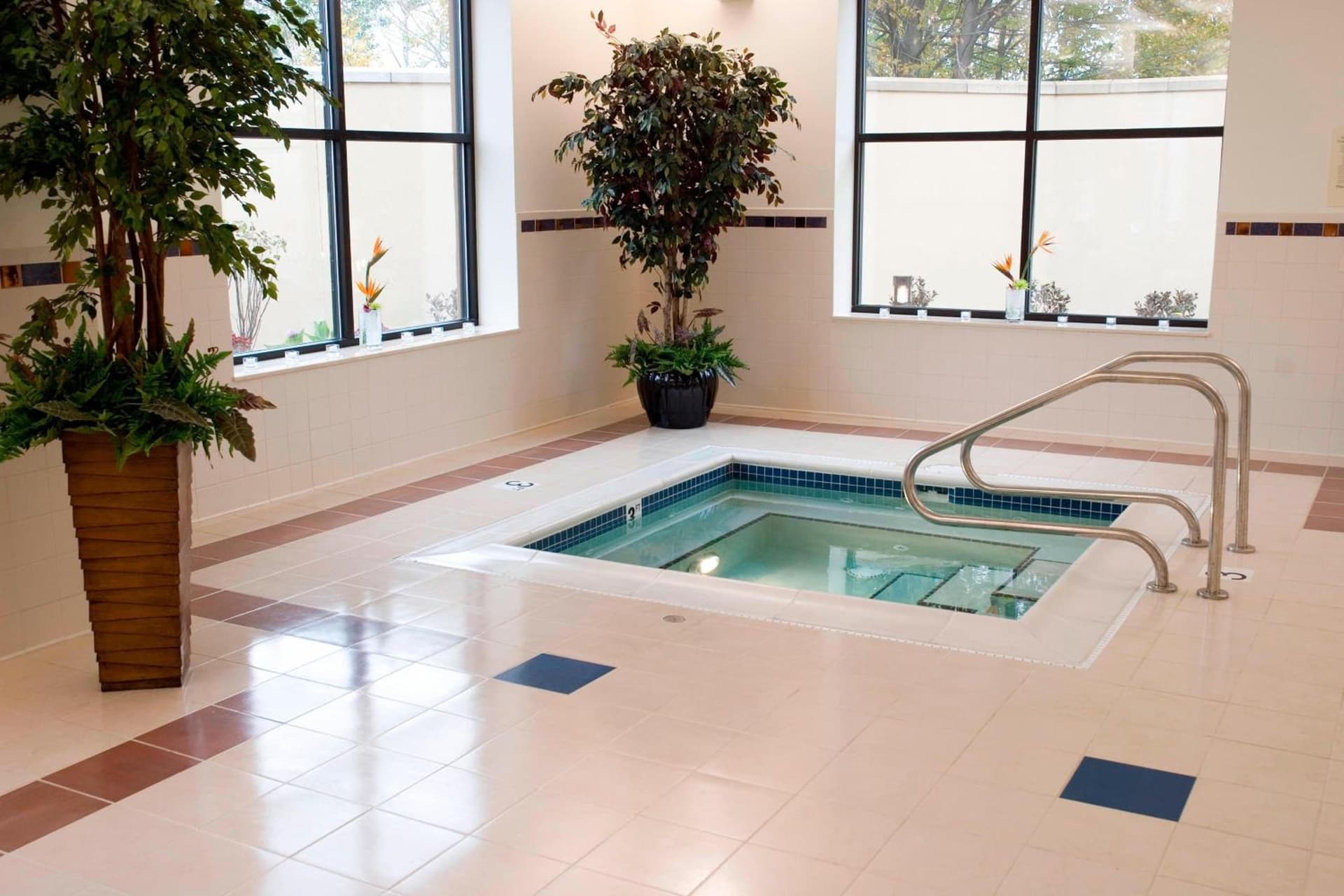 Courtyard by Marriott Canton gallery photo in North Canton, OH — image 21