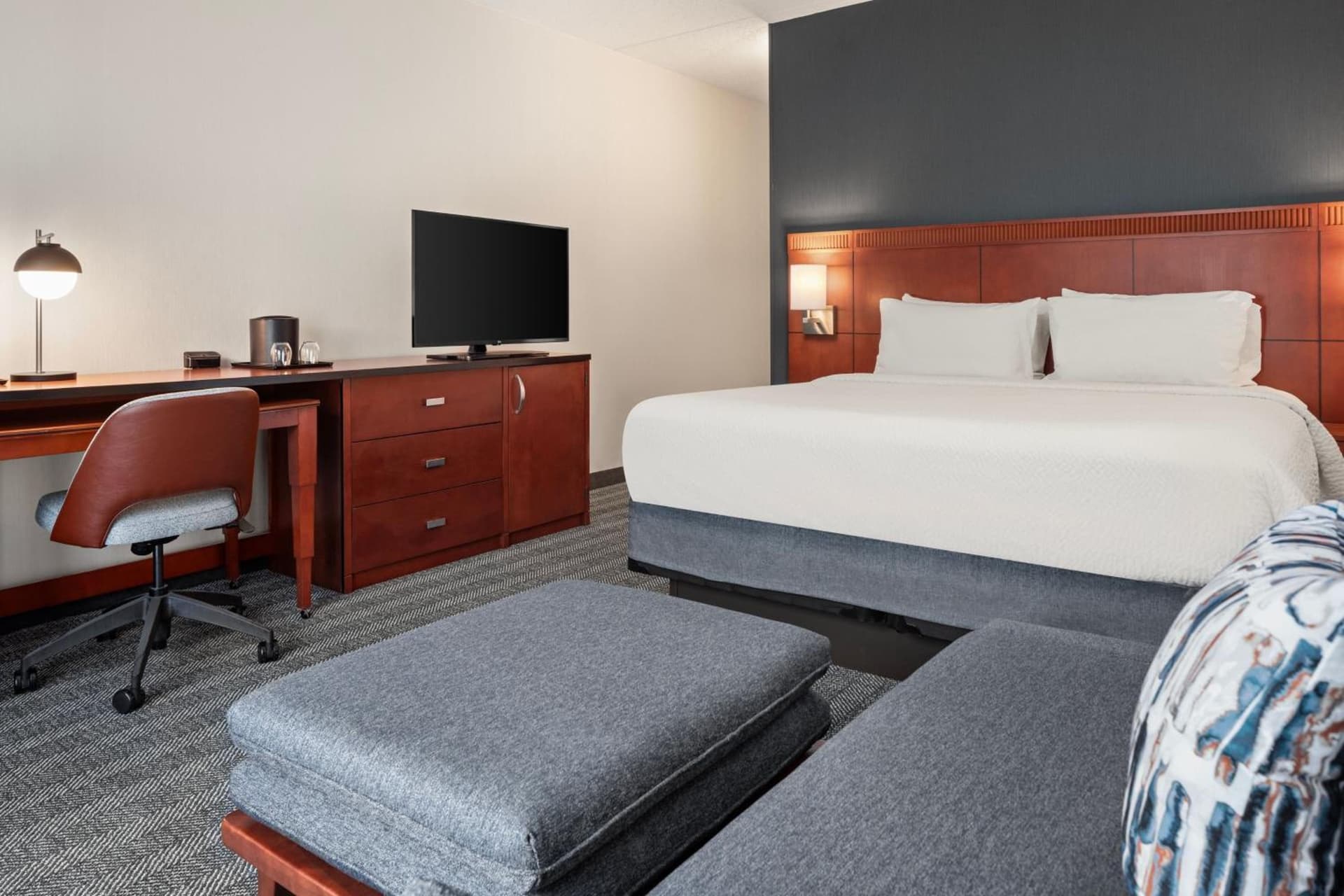 Courtyard by Marriott Chicago Waukegan / Gurnee gallery photo in Waukegan, IL — image 26