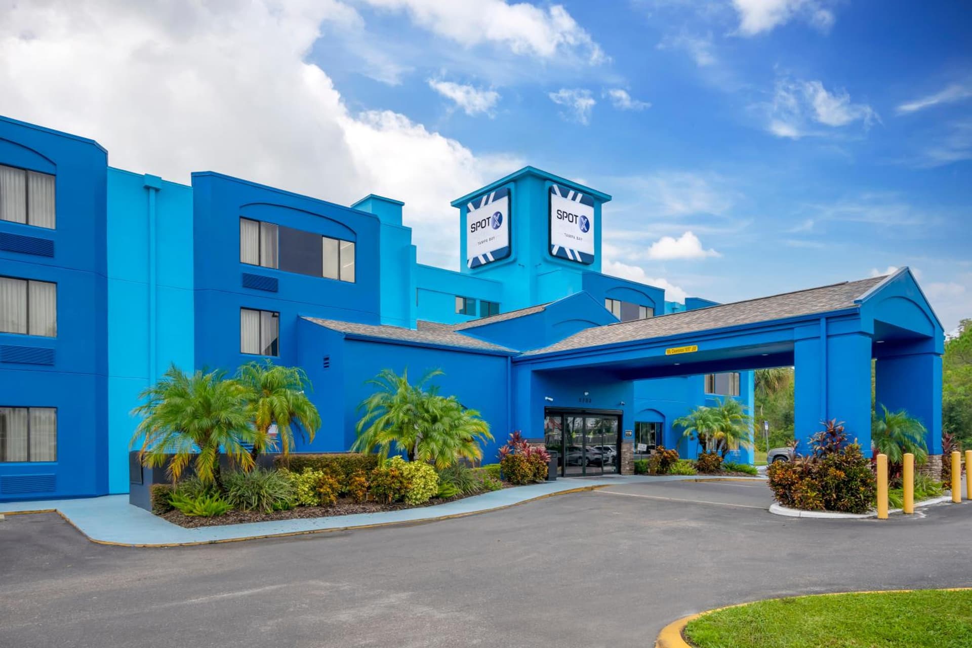 SPOT X Hotel Tampa - Wesley Chapel by The Red Collection gallery photo in Wesley Chapel, FL — image 42
