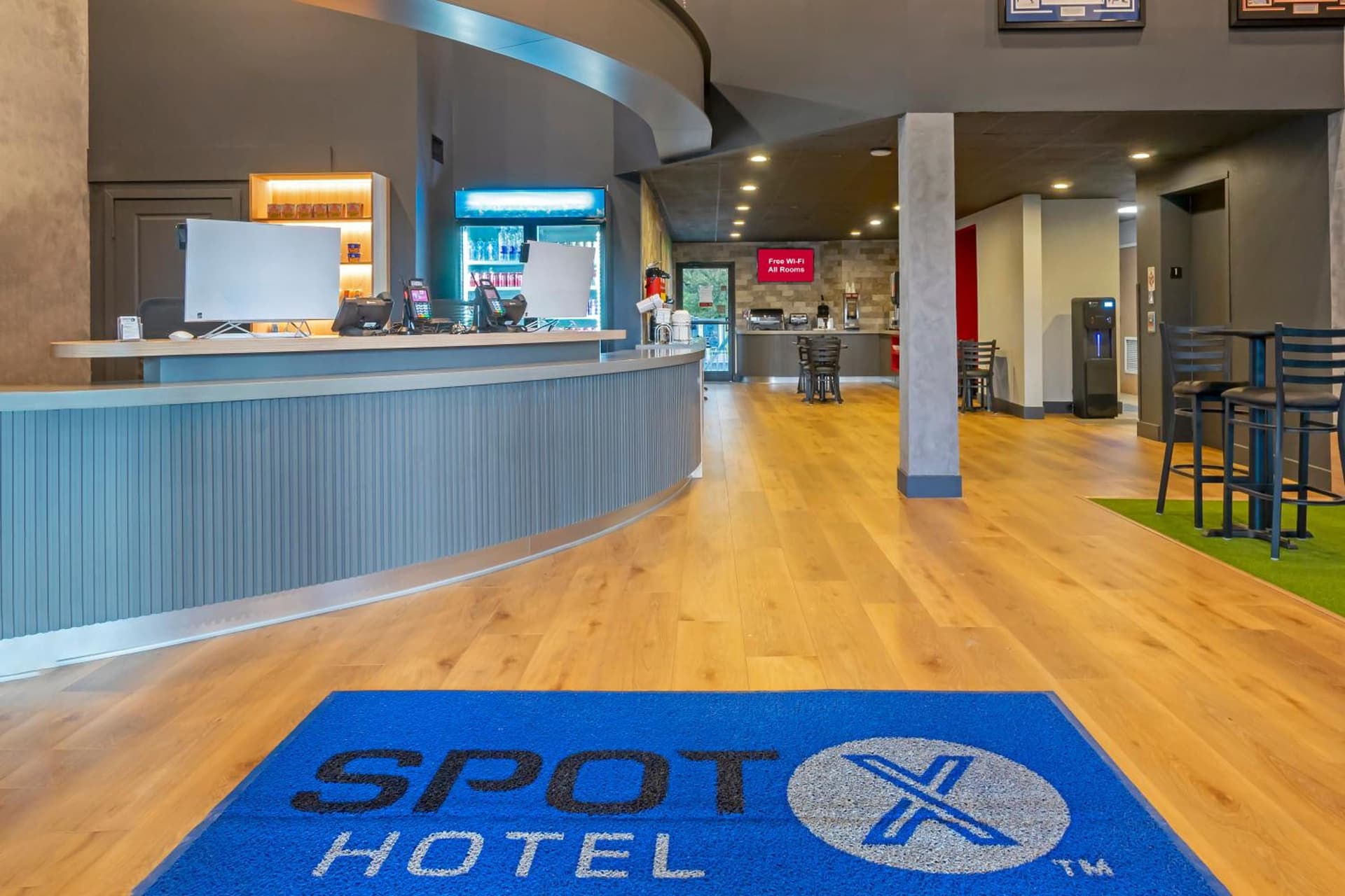 SPOT X Hotel Tampa - Wesley Chapel by The Red Collection gallery photo in Wesley Chapel, FL — image 8