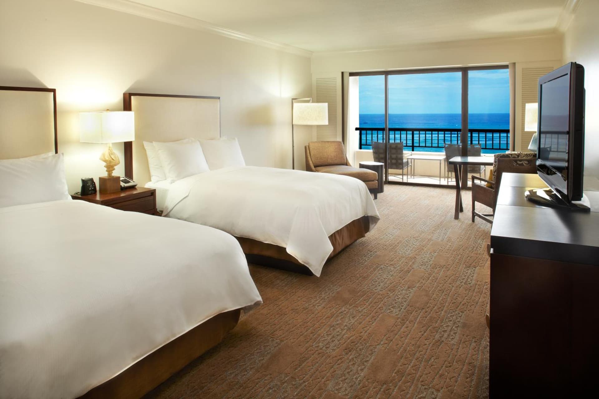 Hilton Hawaiian Village Waikiki Beach Resort gallery photo in Honolulu, HI — image 84