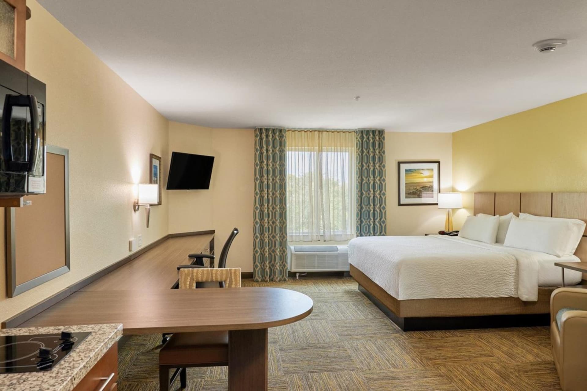 Candlewood Suites - Panama City Beach Pier Park by IHG gallery photo in Panama City Beach, FL — image 69
