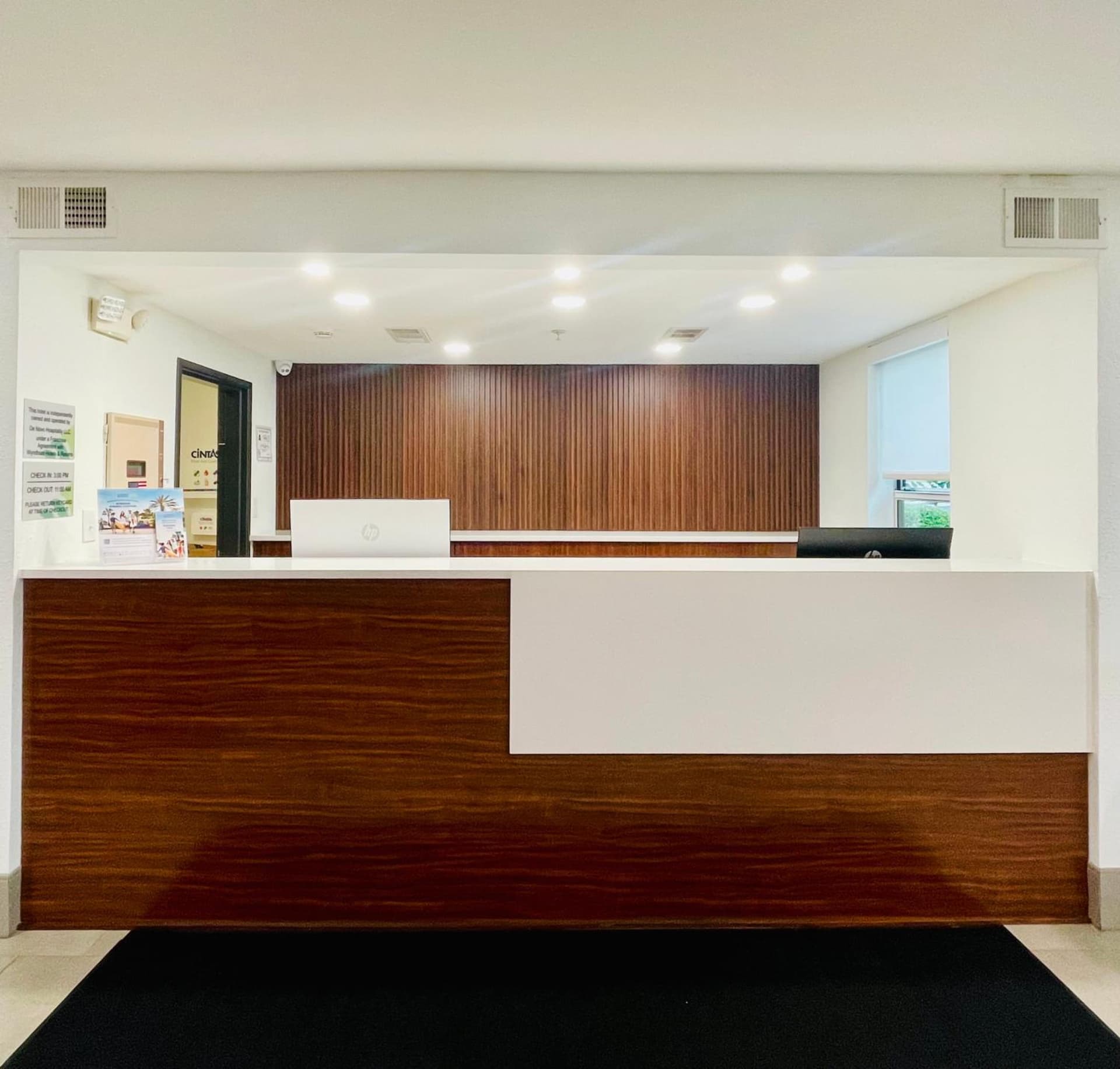 Wingate by Wyndham Matthews - Charlotte gallery photo in Matthews, NC — image 25