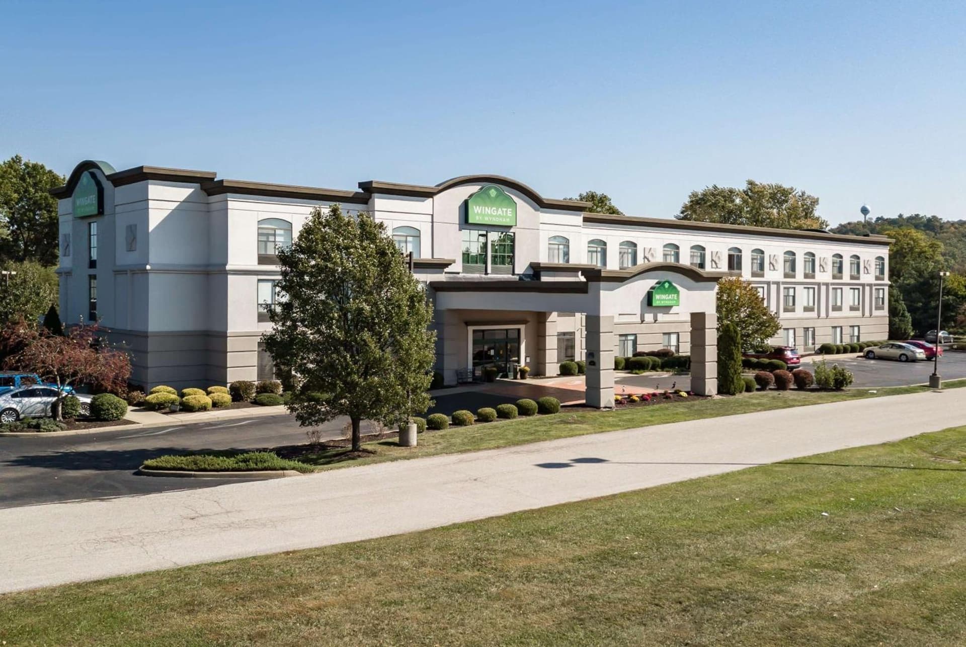 Wingate by Wyndham Parkersburg-Vienna featured exterior or lobby in Parkersburg, WV — similar hotel