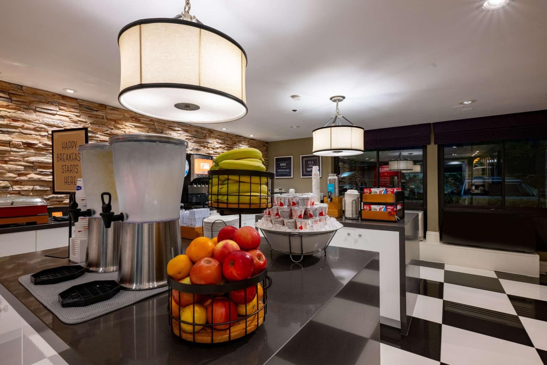 Hampton Inn by Hilton San Diego - Kearny Mesa gallery photo in San Diego, CA — image 9