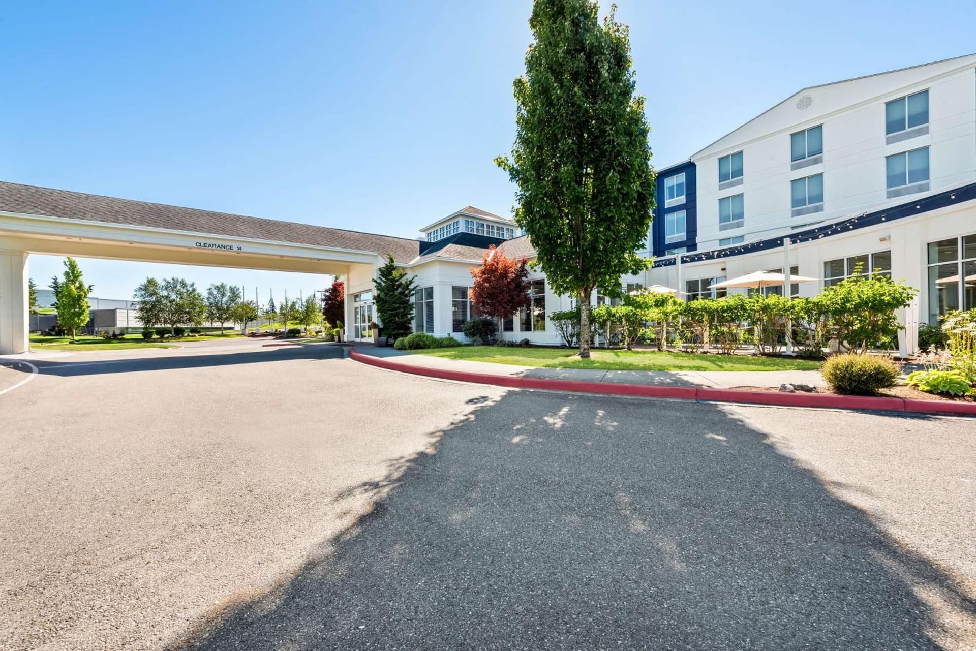 Hilton Garden Inn Seattle North/Everett property views in Mukilteo, WA — gallery photo 3