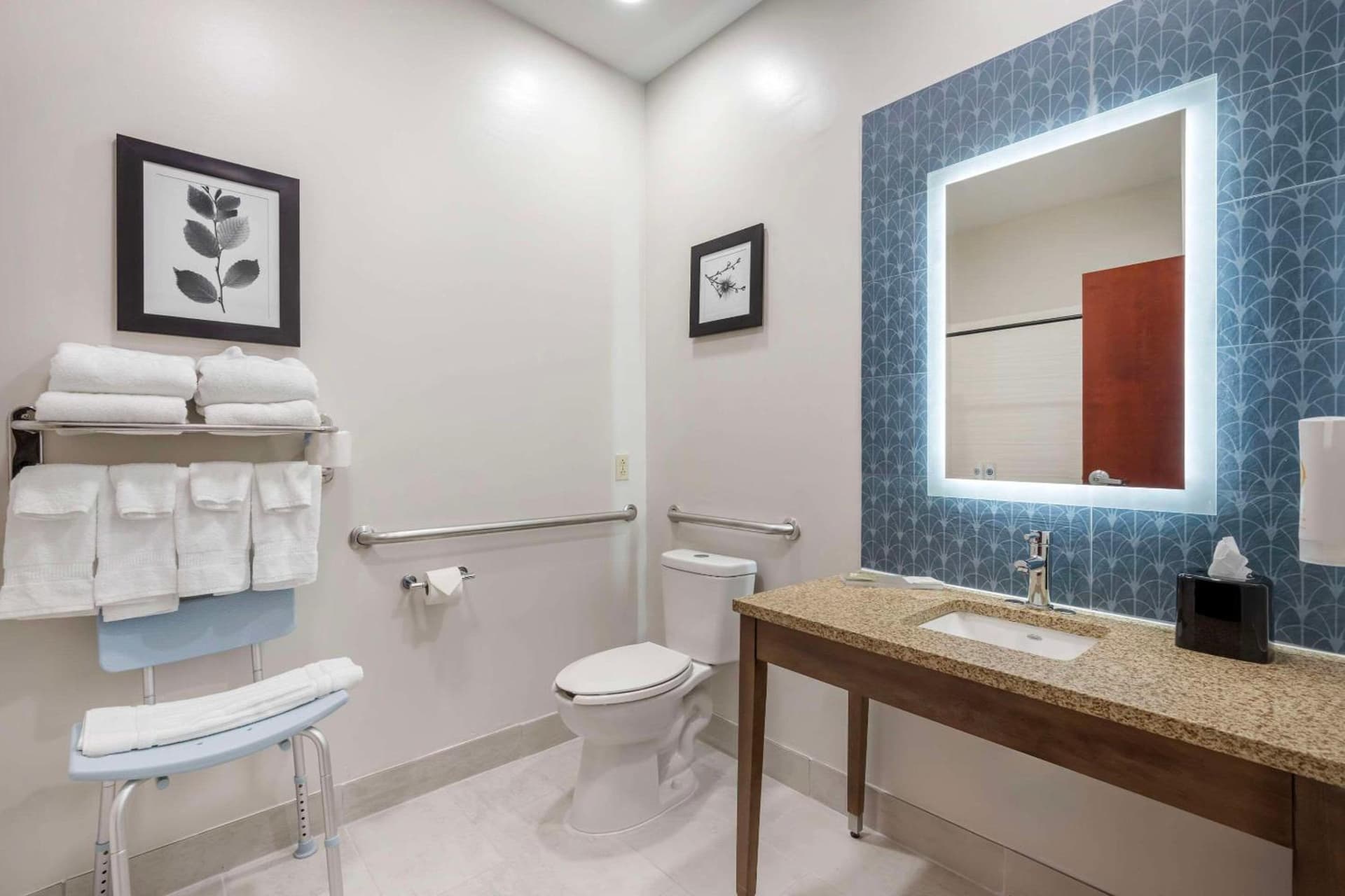 Country Inn & Suites by Radisson, Dayton South, OH gallery photo in Dayton, OH — image 6