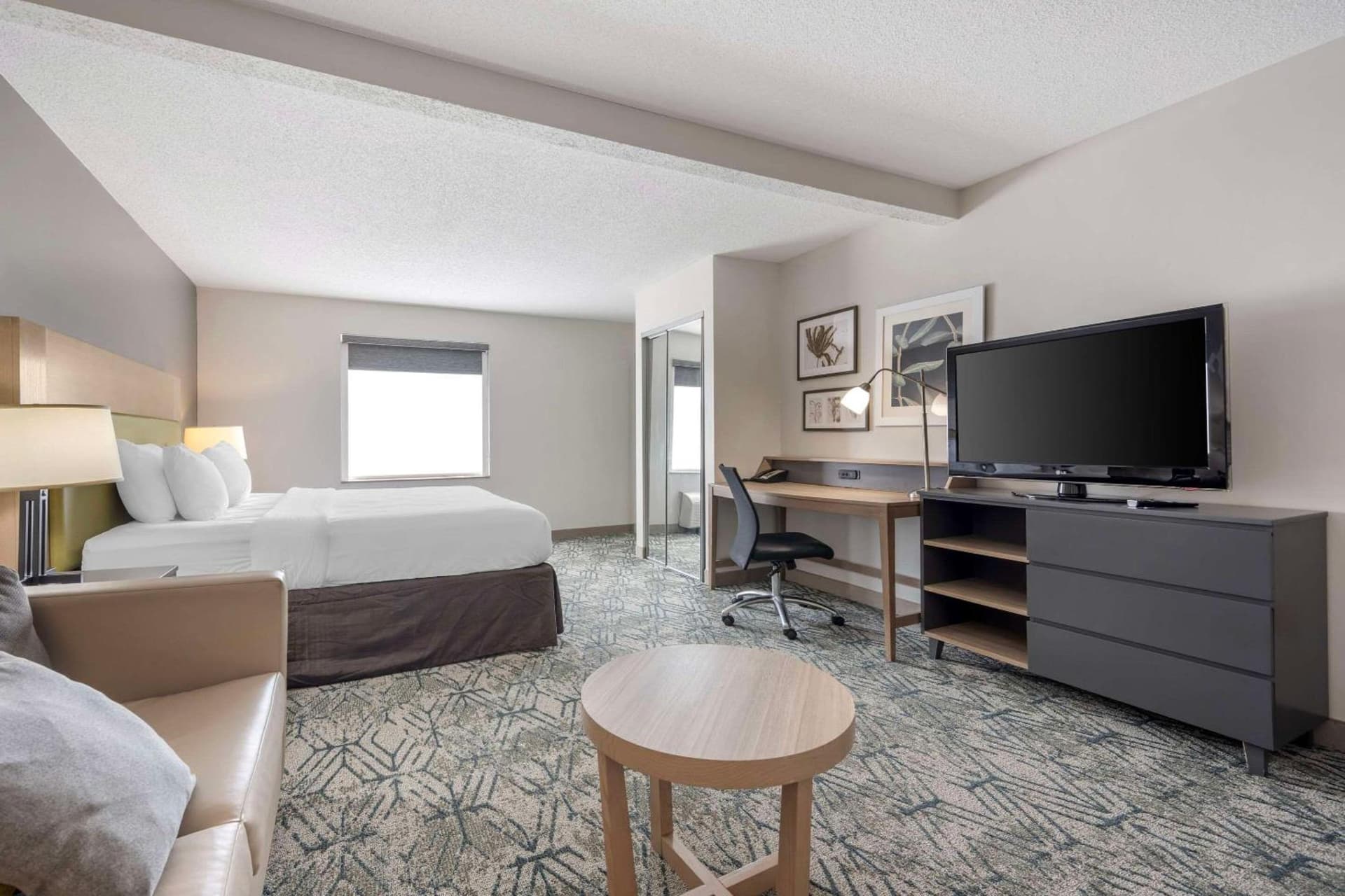 Country Inn & Suites by Radisson, Dayton South, OH gallery photo in Dayton, OH — image 4