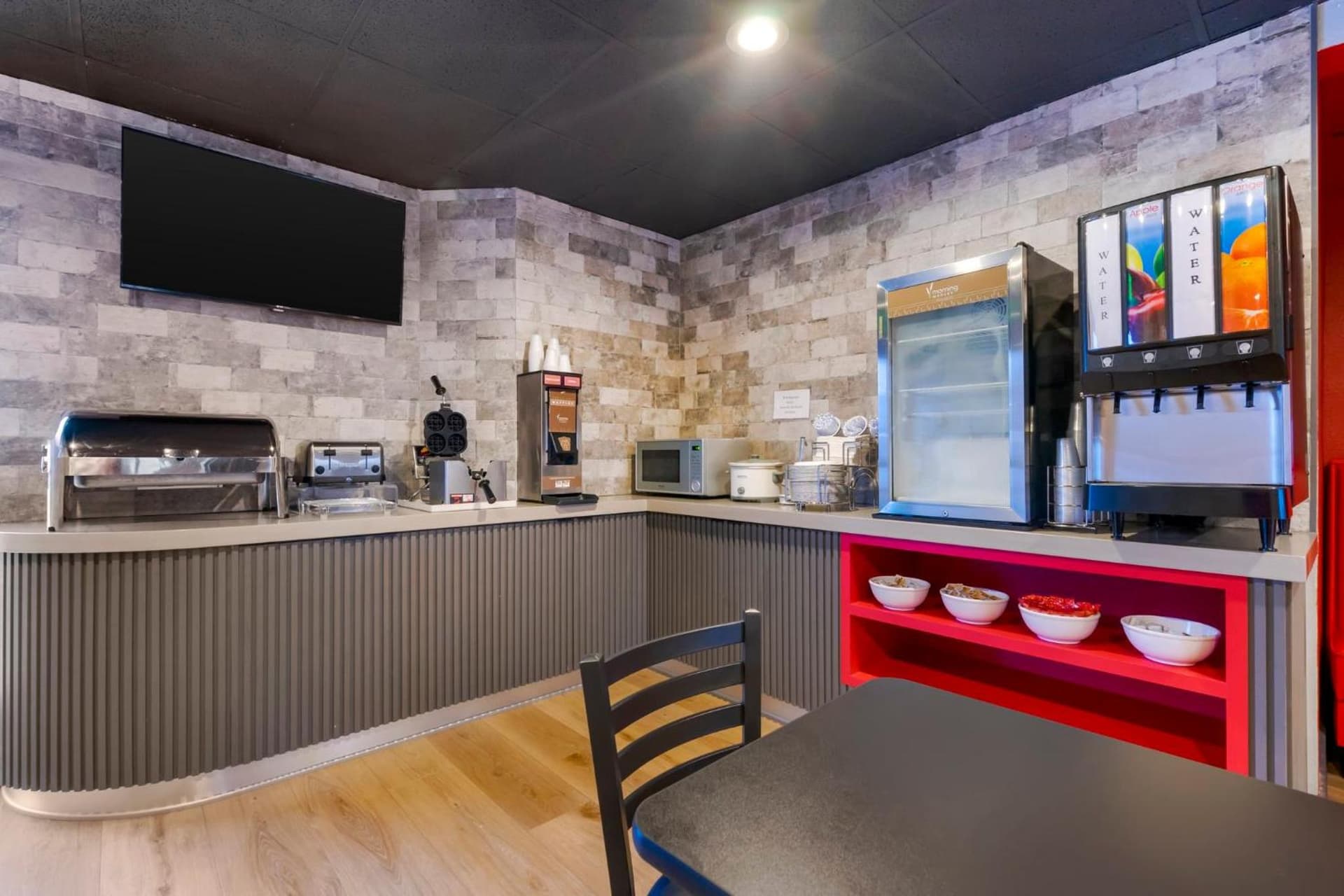 SPOT X Hotel Tampa - Wesley Chapel by The Red Collection gallery photo in Wesley Chapel, FL — image 39