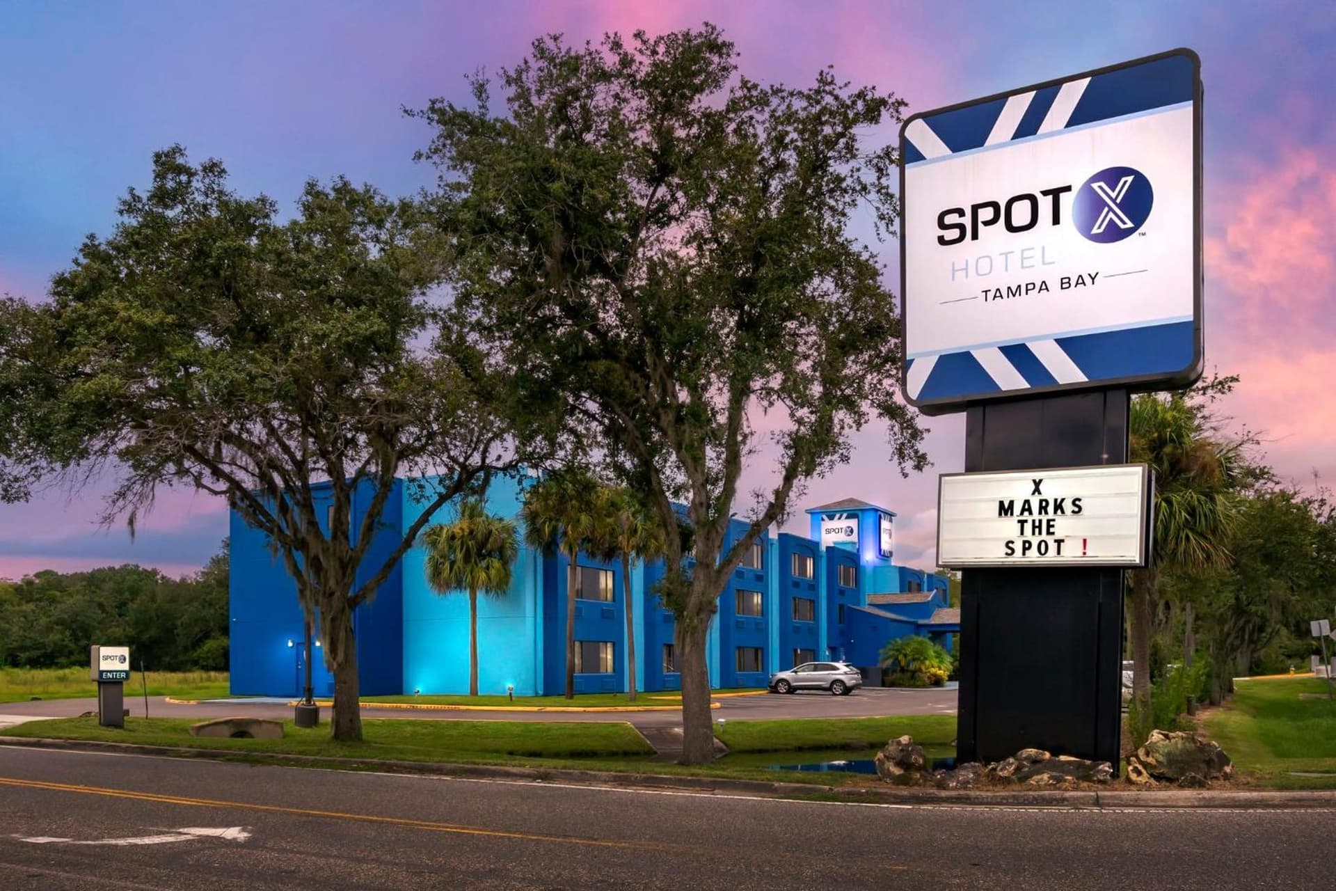SPOT X Hotel Tampa - Wesley Chapel by The Red Collection gallery photo in Wesley Chapel, FL — image 36
