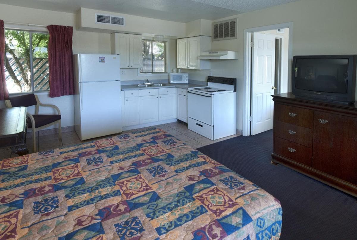 American Executive Inn Mesa gallery photo in Mesa, AZ — image 11