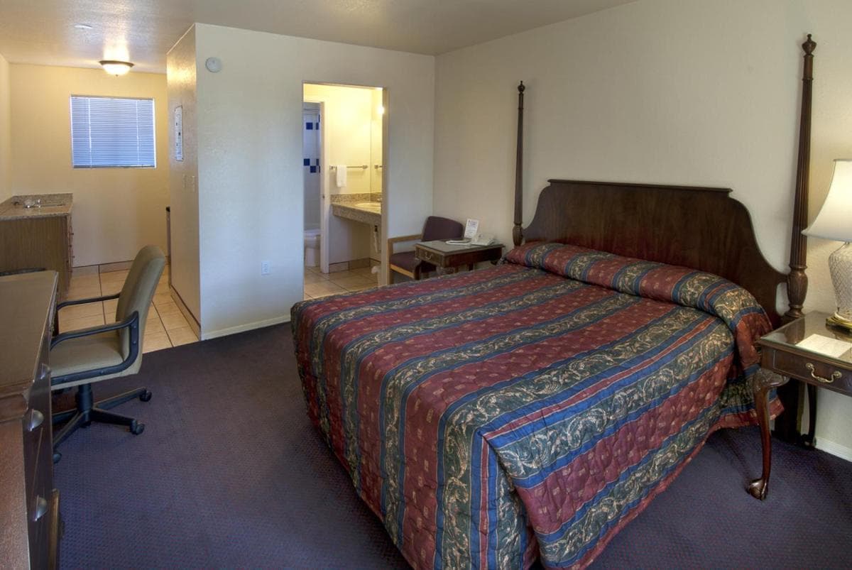 American Executive Inn Mesa gallery photo in Mesa, AZ — image 13