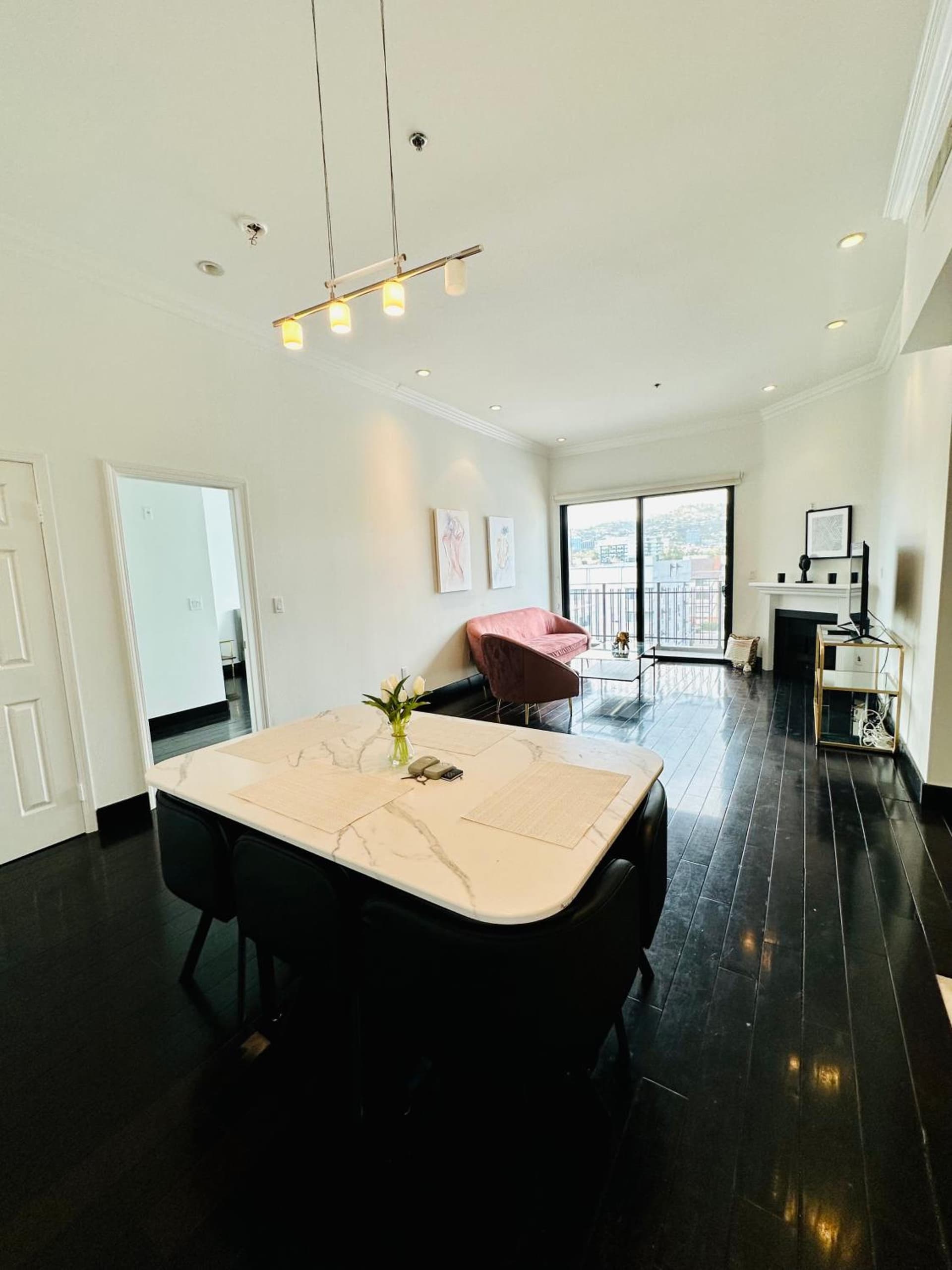 Cool Apartment in West Hollywood interior in Los Angeles, CA — gallery photo 2