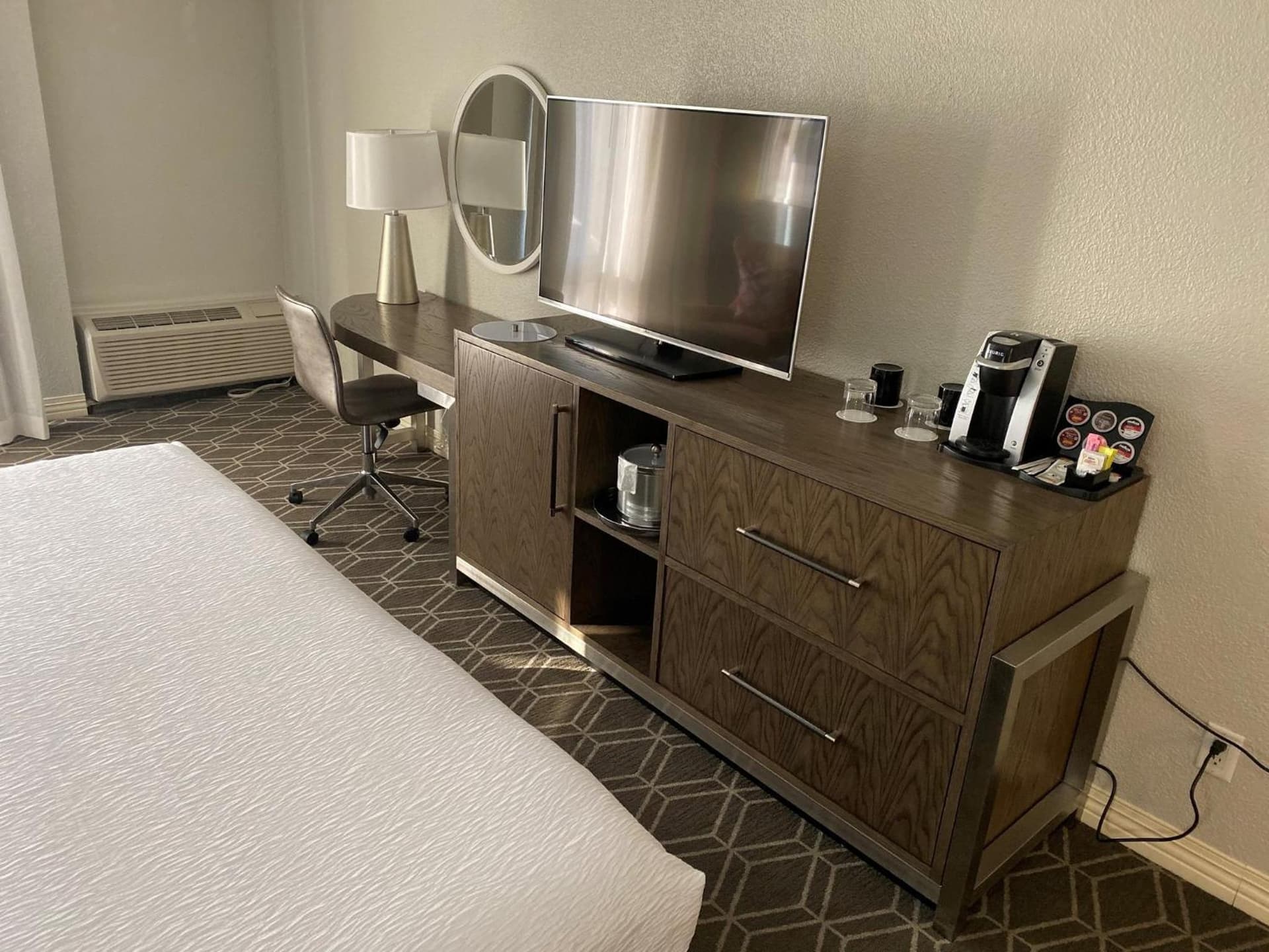 Crowne Plaza Hotel Jacksonville Airport/I-95N by IHG gallery photo in Jacksonville, FL — image 16