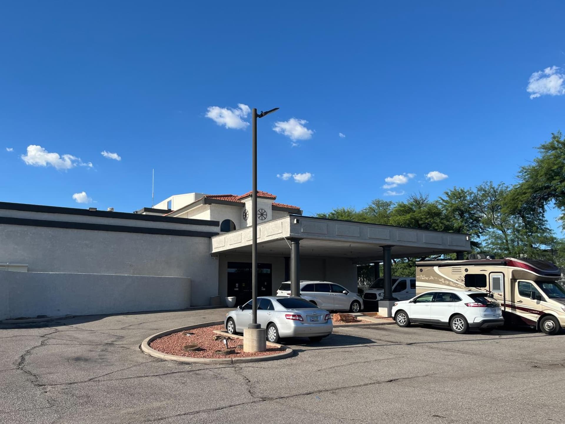 Studio 6 Suites Tucson, AZ Airport Kino Sports Complex featured exterior or lobby in Tucson, AZ — similar hotel