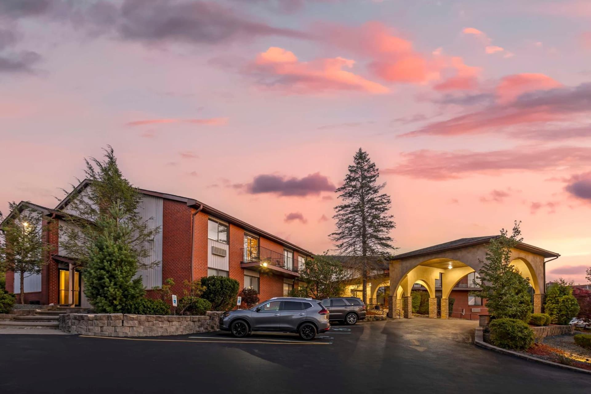 Best Western Monticello featured exterior or lobby in Monticello, NY — similar hotel
