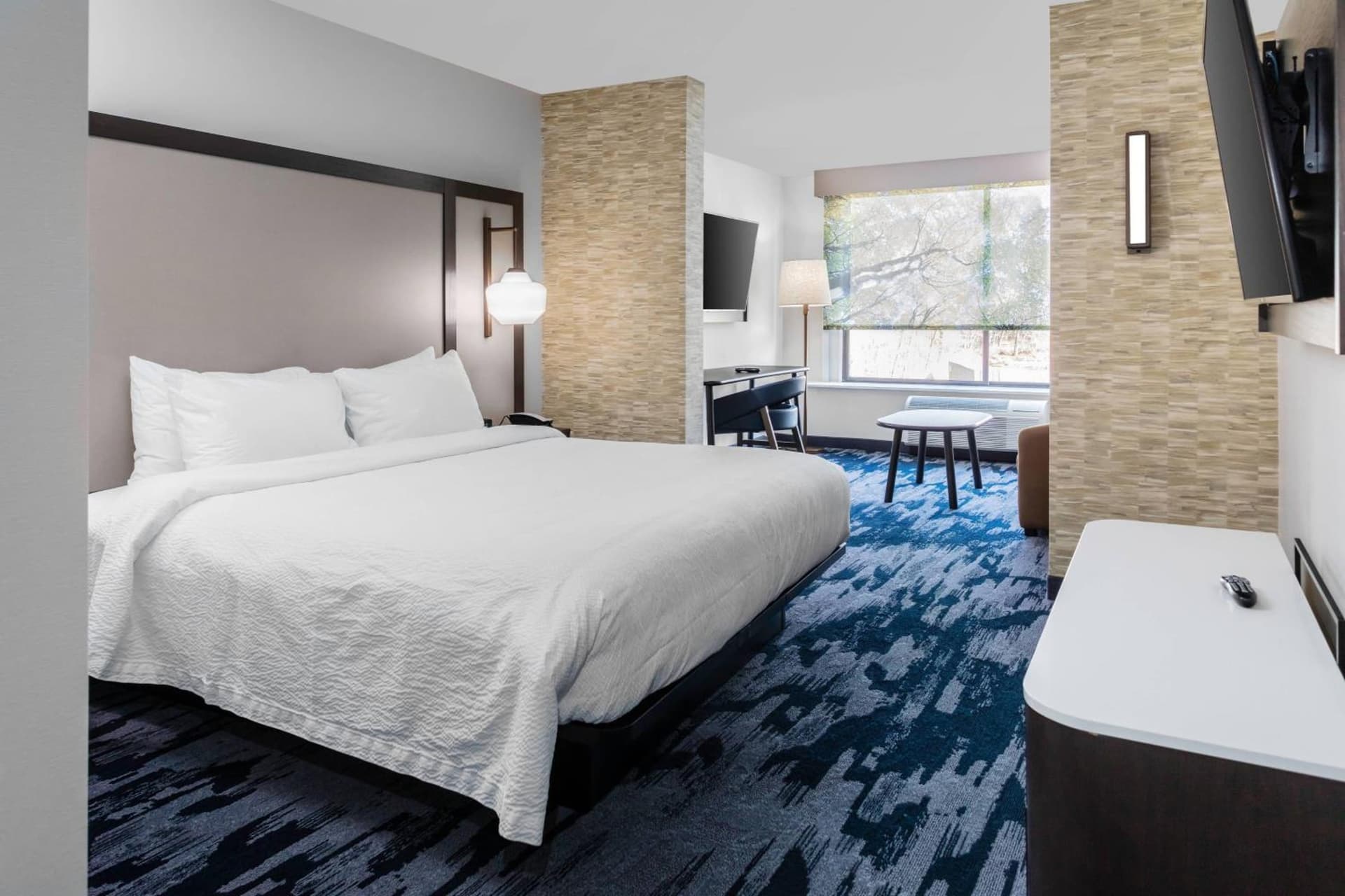 Fairfield Inn & Suites Springfield Enfield gallery photo in Springfield, MA — image 31