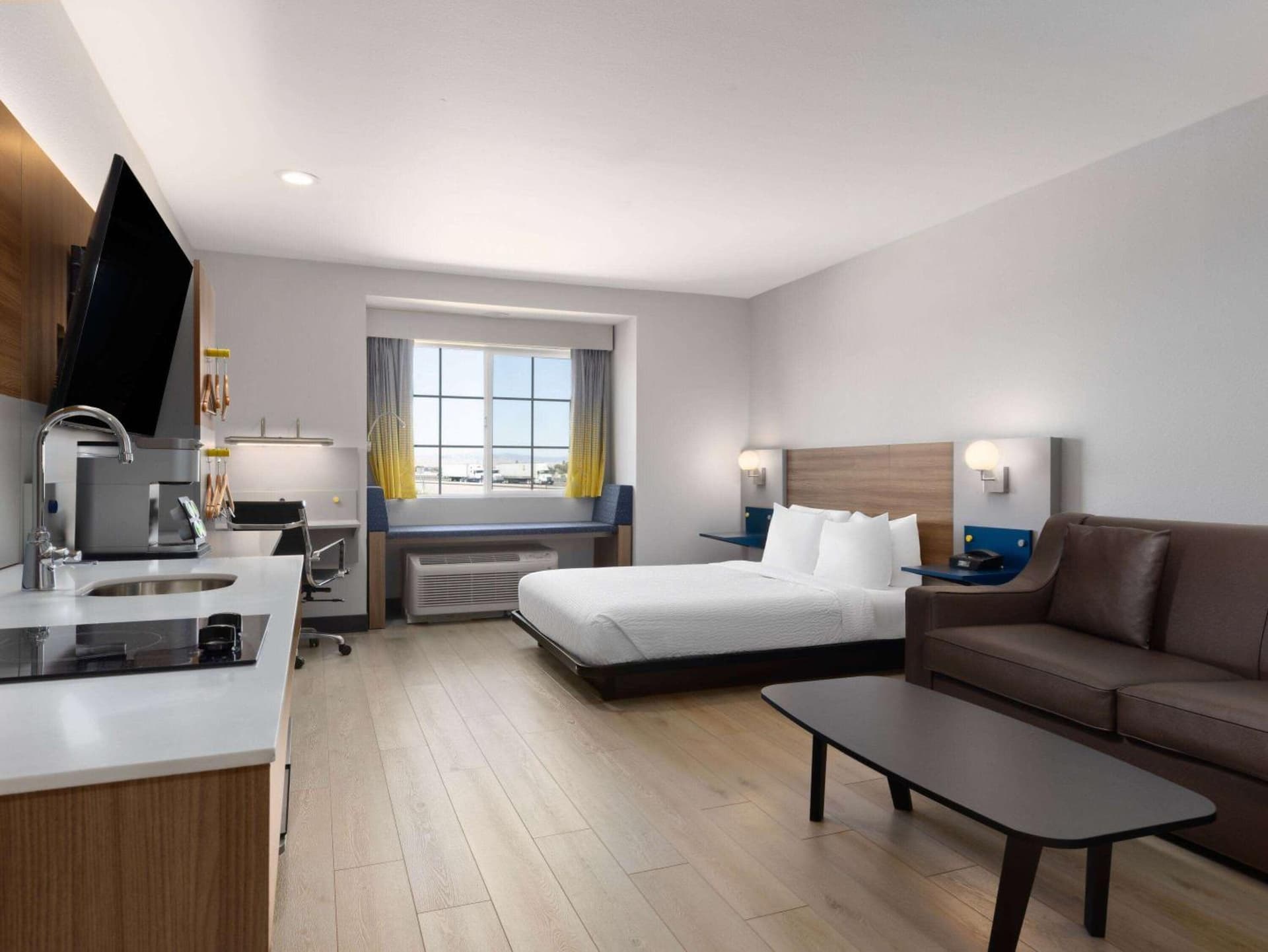 Microtel Inn & Suites by Wyndham Tracy gallery photo in Tracy, CA — image 78