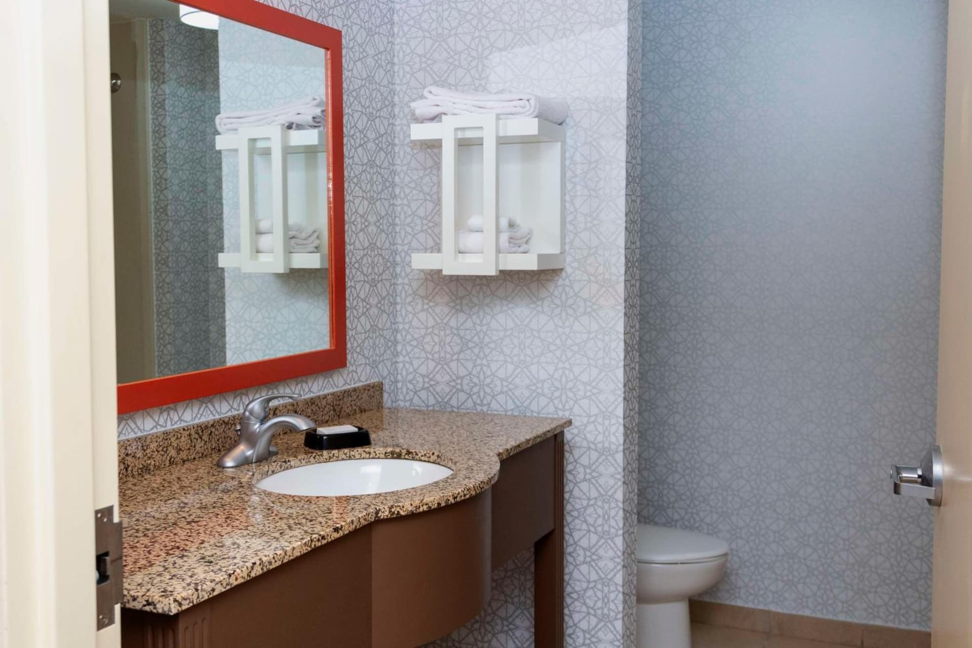 Hampton Inn & Suites Riverton property views in Riverton, WY — gallery photo 3