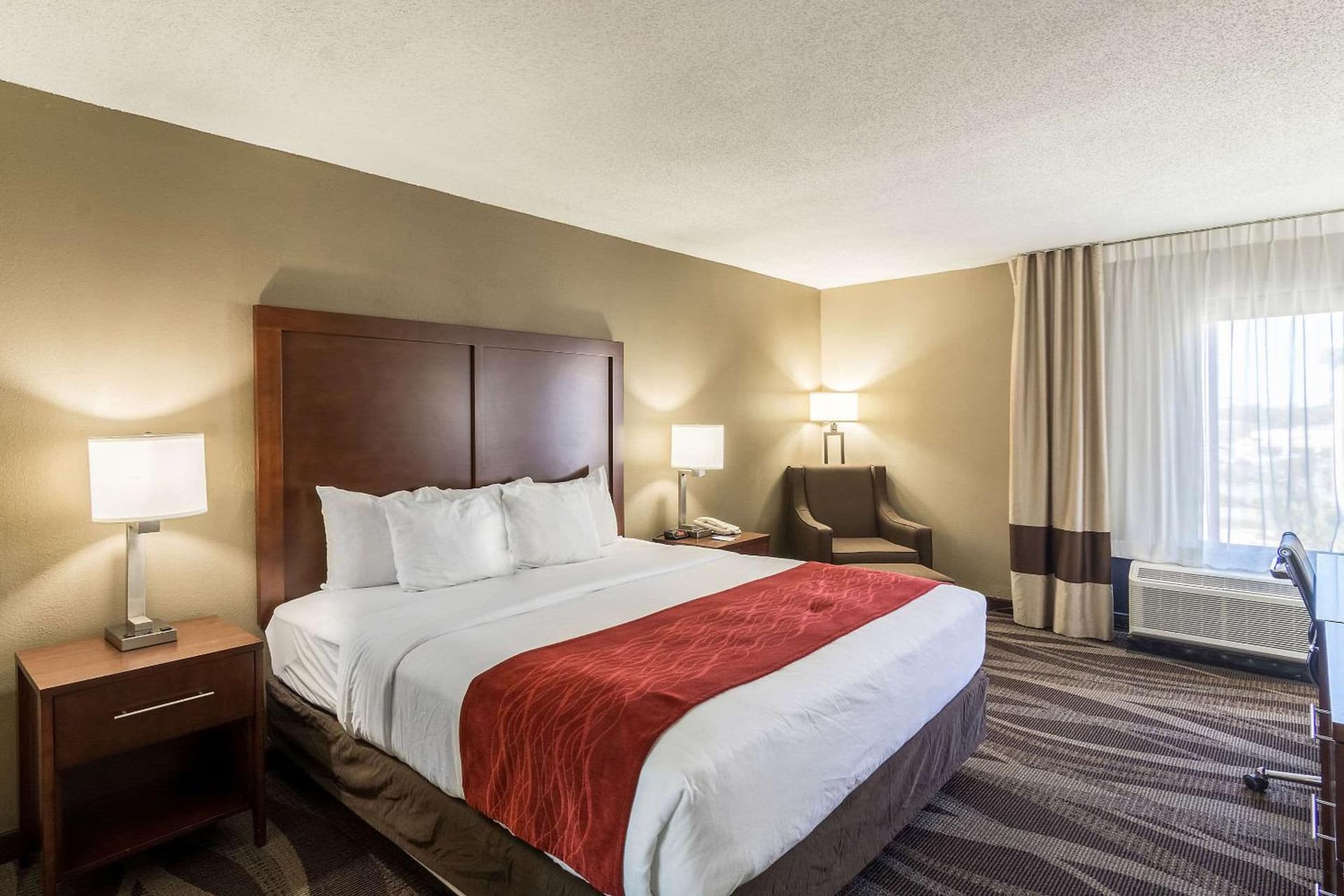 Comfort Inn Pensacola - University Area property views in Pensacola, FL — gallery photo 3