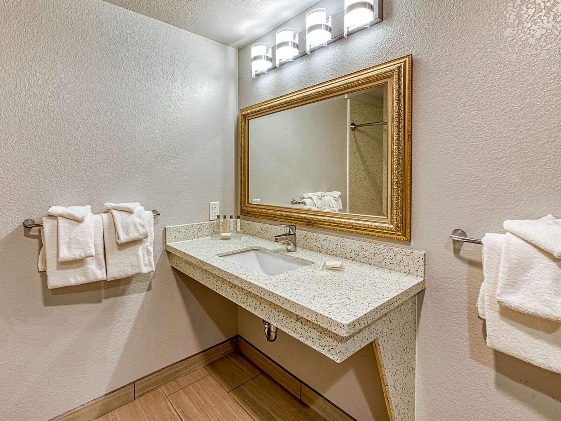 Amanzi Hotel, an Ascend Collection Hotel gallery photo in Ventura, CA — image 34