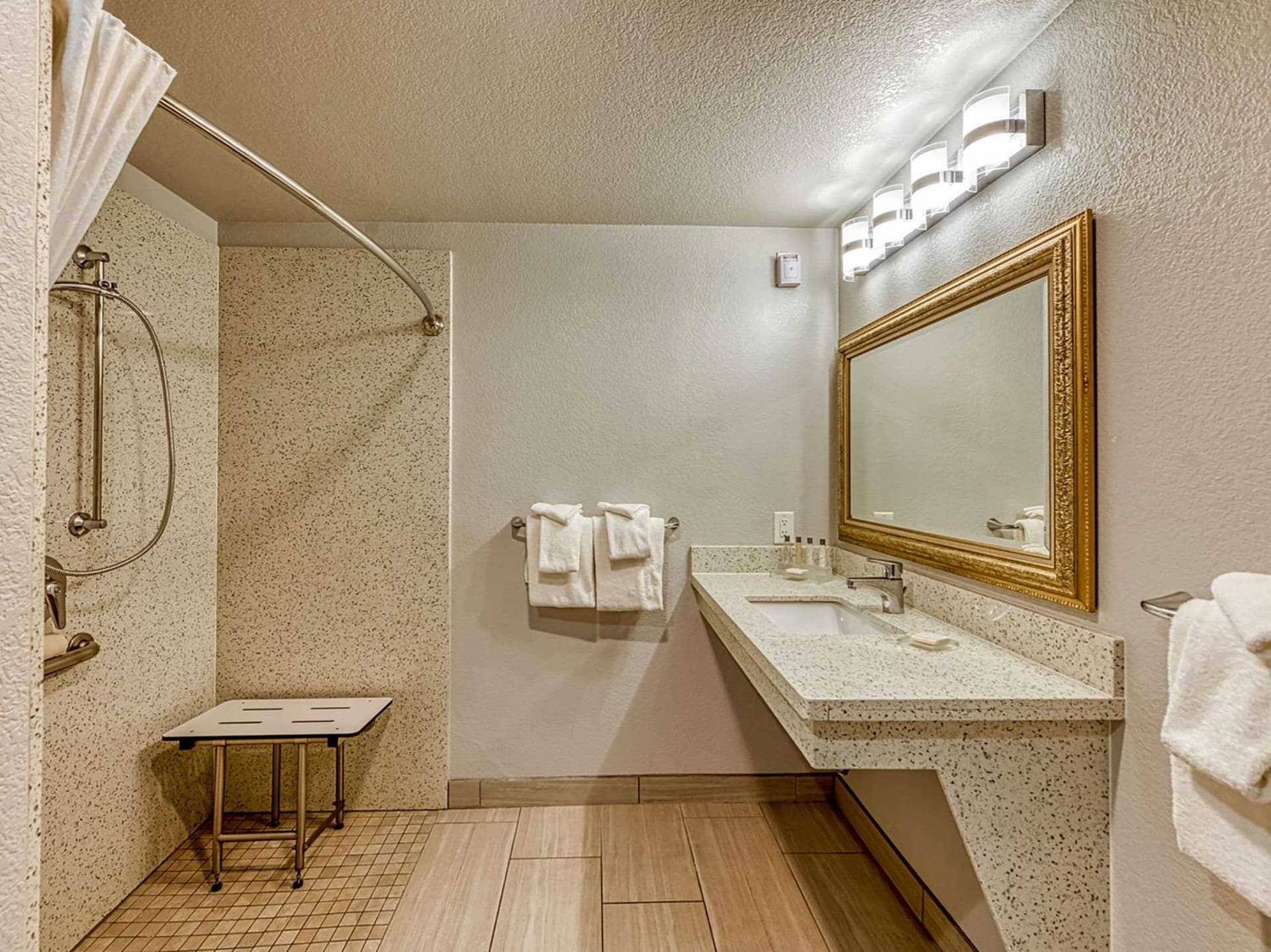 Amanzi Hotel, an Ascend Collection Hotel gallery photo in Ventura, CA — image 35