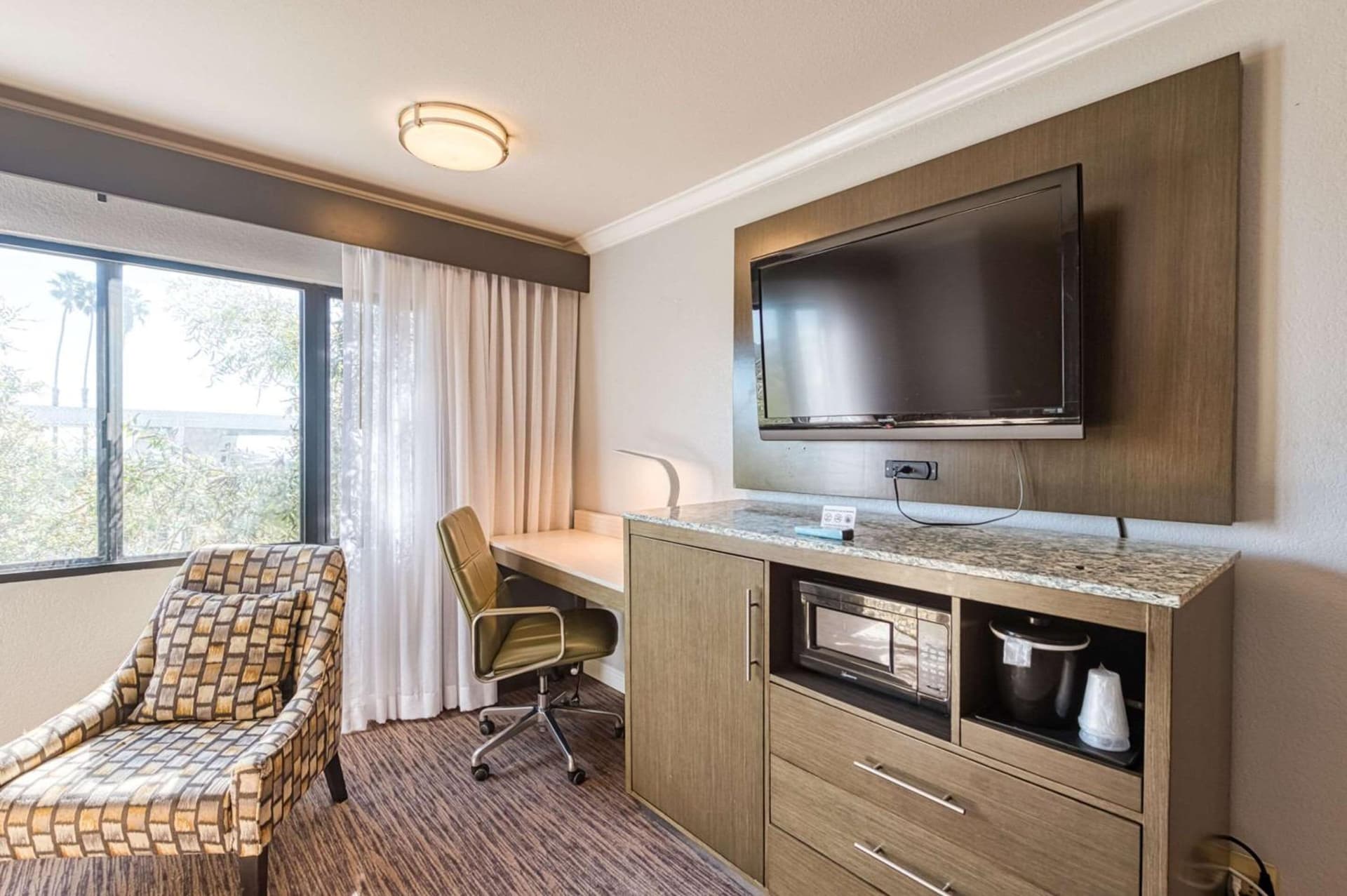 Amanzi Hotel, an Ascend Collection Hotel gallery photo in Ventura, CA — image 179