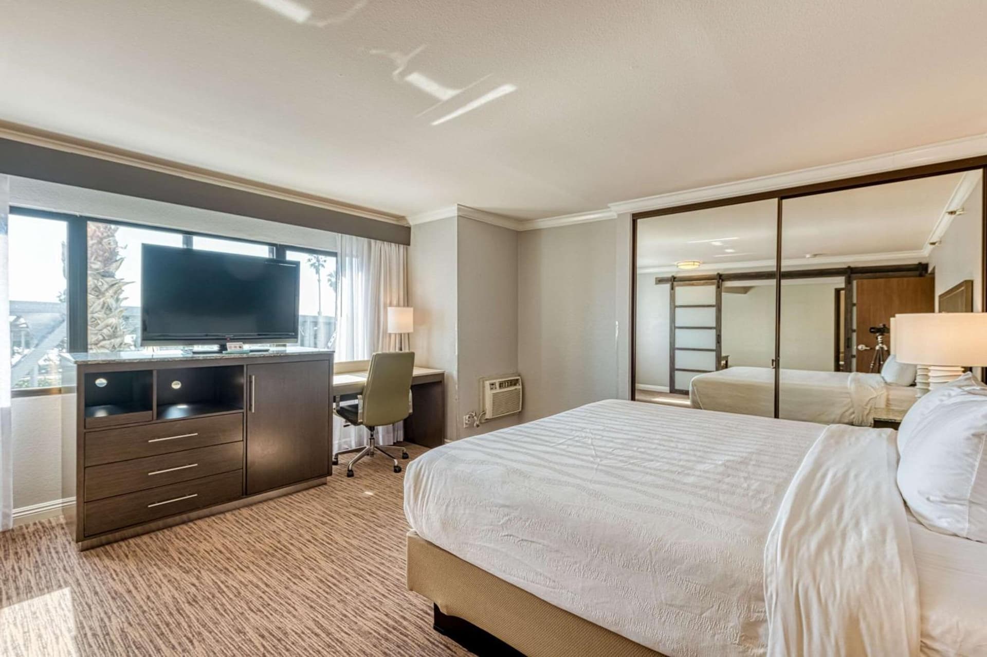 Amanzi Hotel, an Ascend Collection Hotel gallery photo in Ventura, CA — image 67