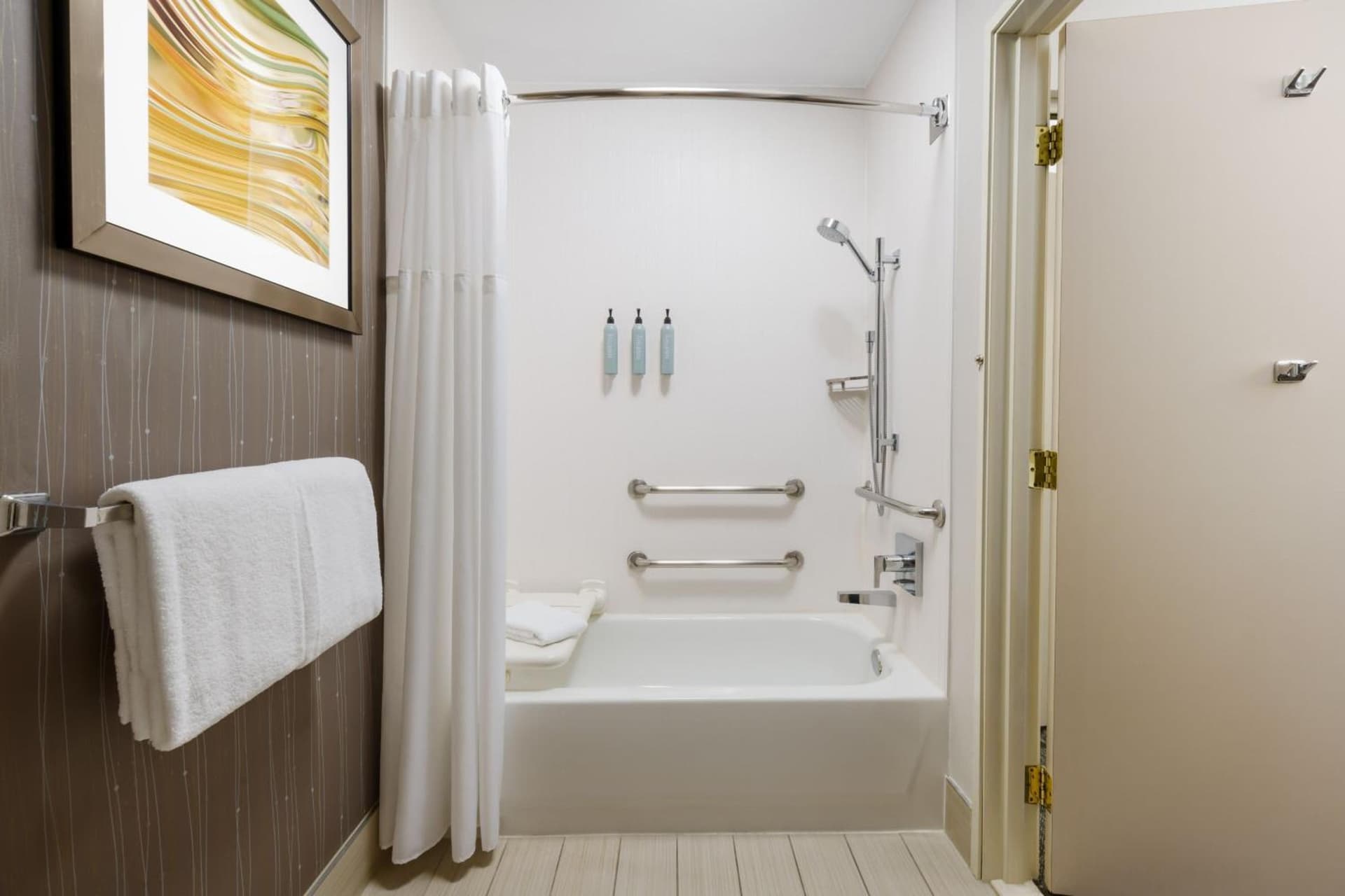 Courtyard by Marriott Palmdale gallery photo in Palmdale, CA — image 18