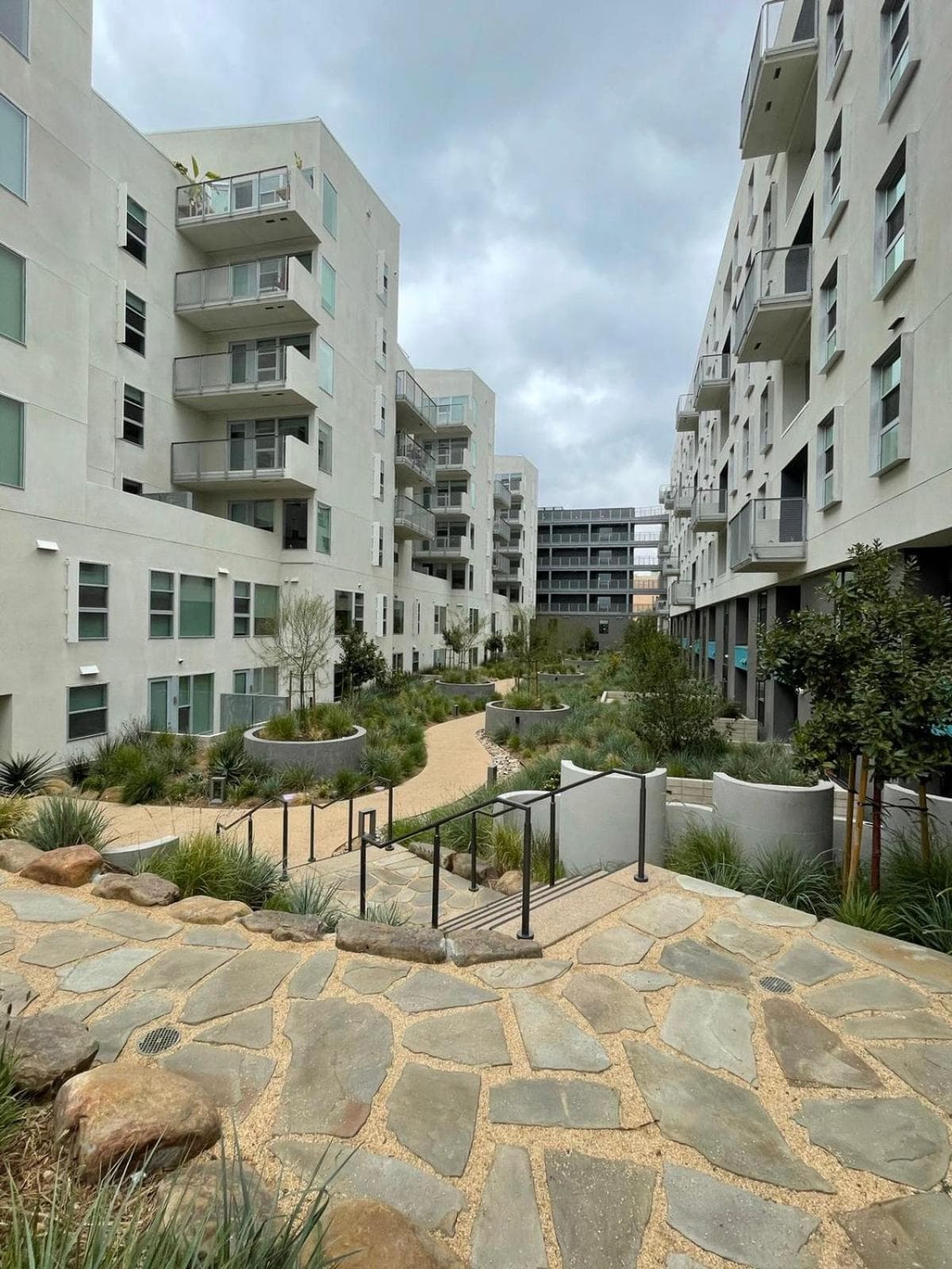 Glamorous Getaway in Hollywood interior in Los Angeles, CA — gallery photo 2