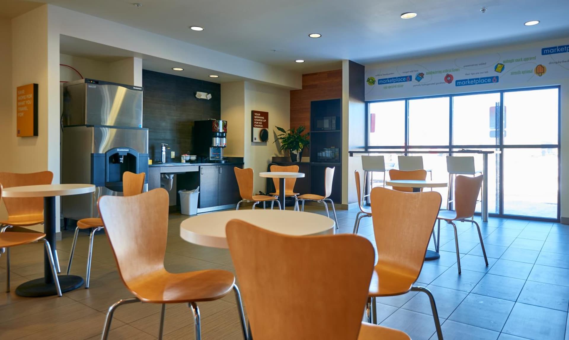 Motel 6 Wilkes Barre Arena gallery photo in Wilkes-Barre, PA — image 9