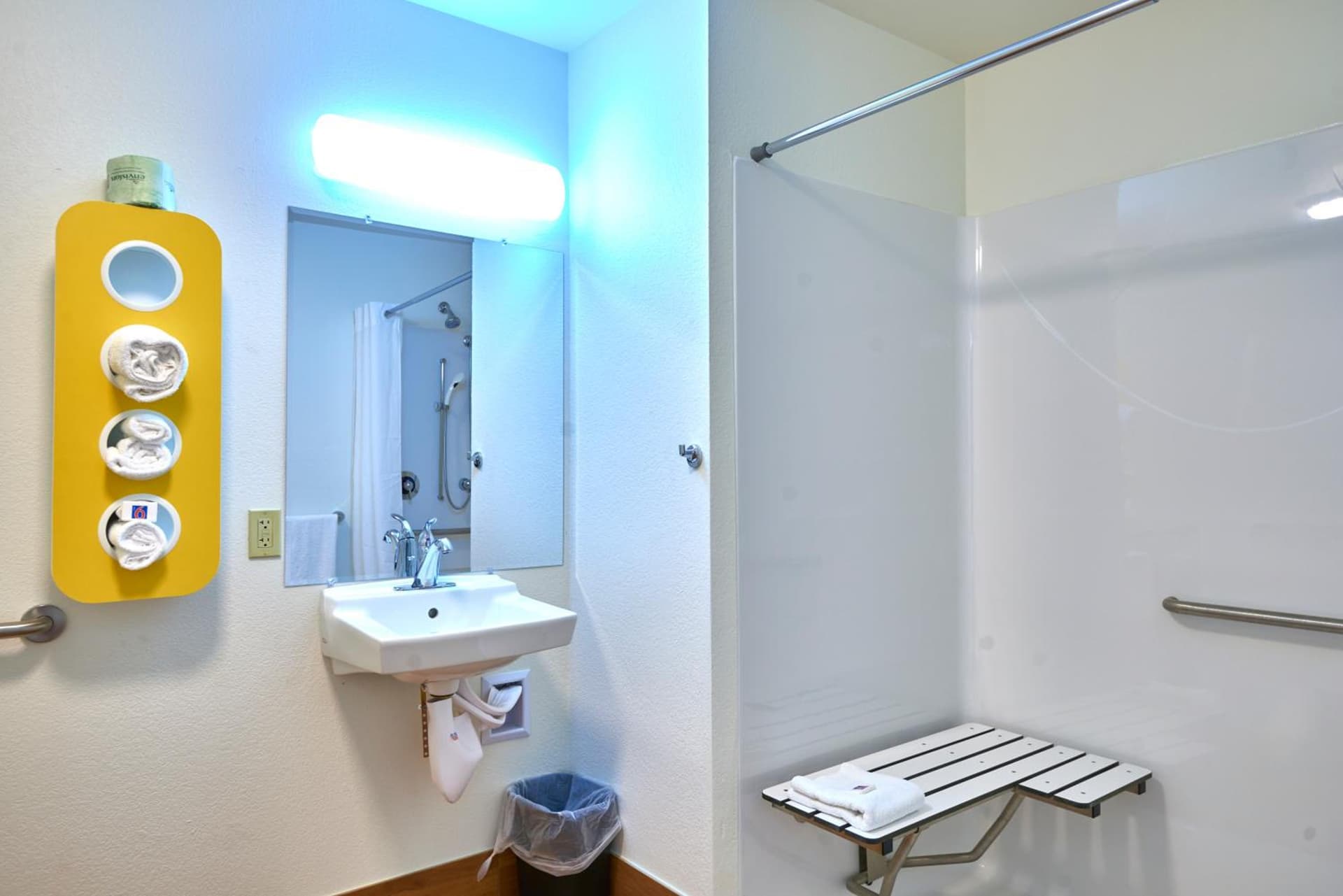 Motel 6 Wilkes Barre Arena gallery photo in Wilkes-Barre, PA — image 7