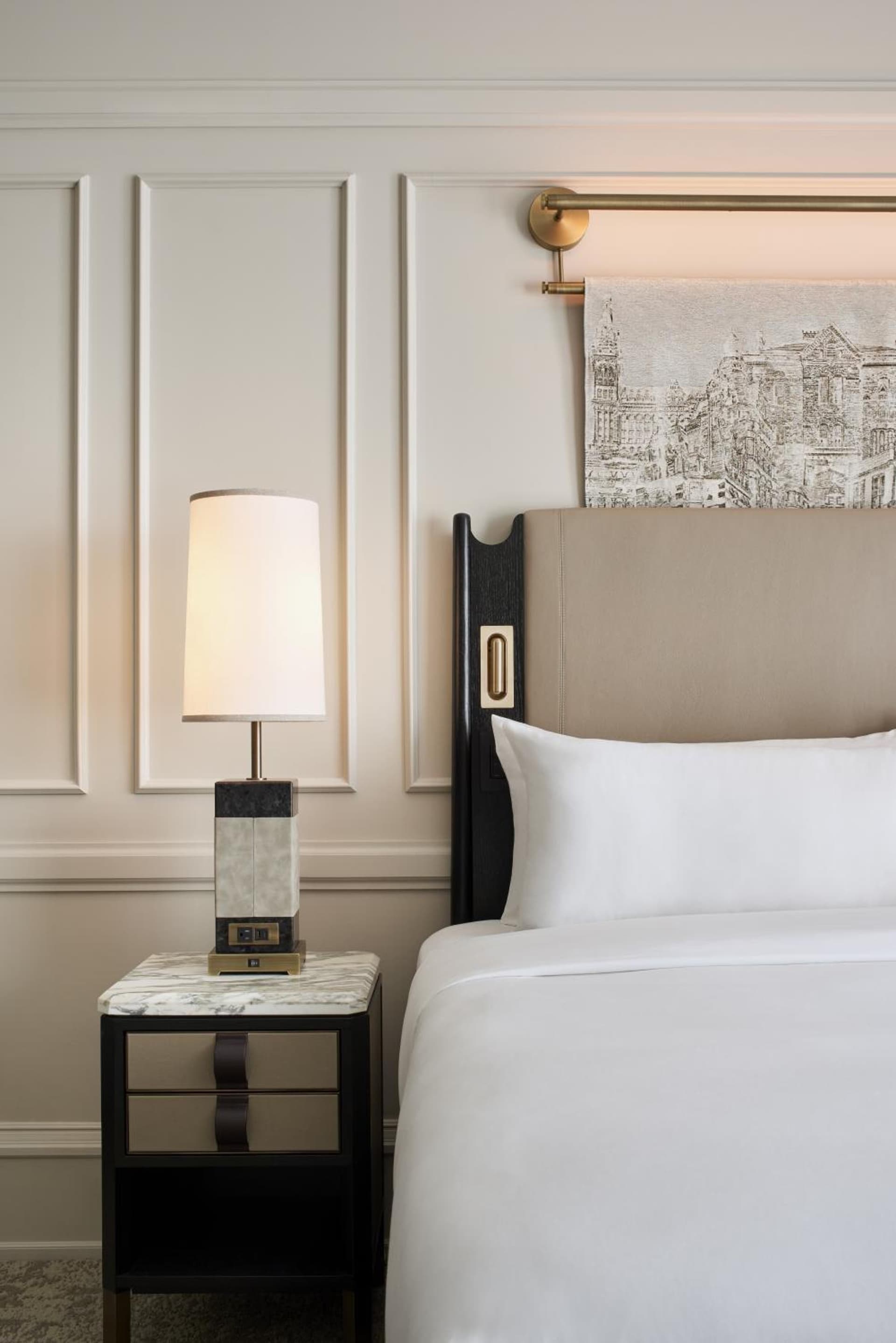 The Pfister Hotel gallery photo in Milwaukee, WI — image 59