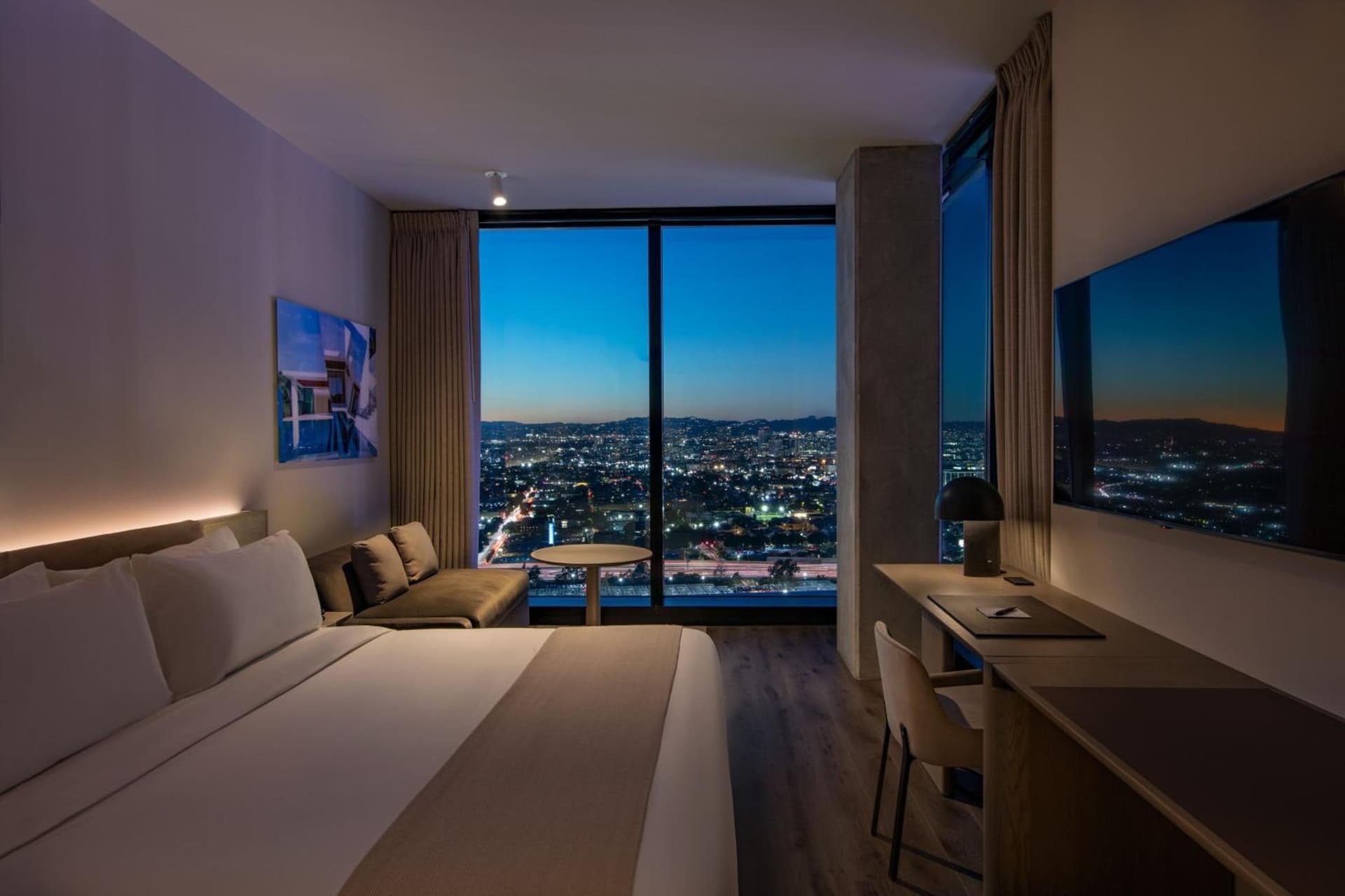 AC Hotel by Marriott Downtown Los Angeles gallery photo in Los Angeles, CA — image 92