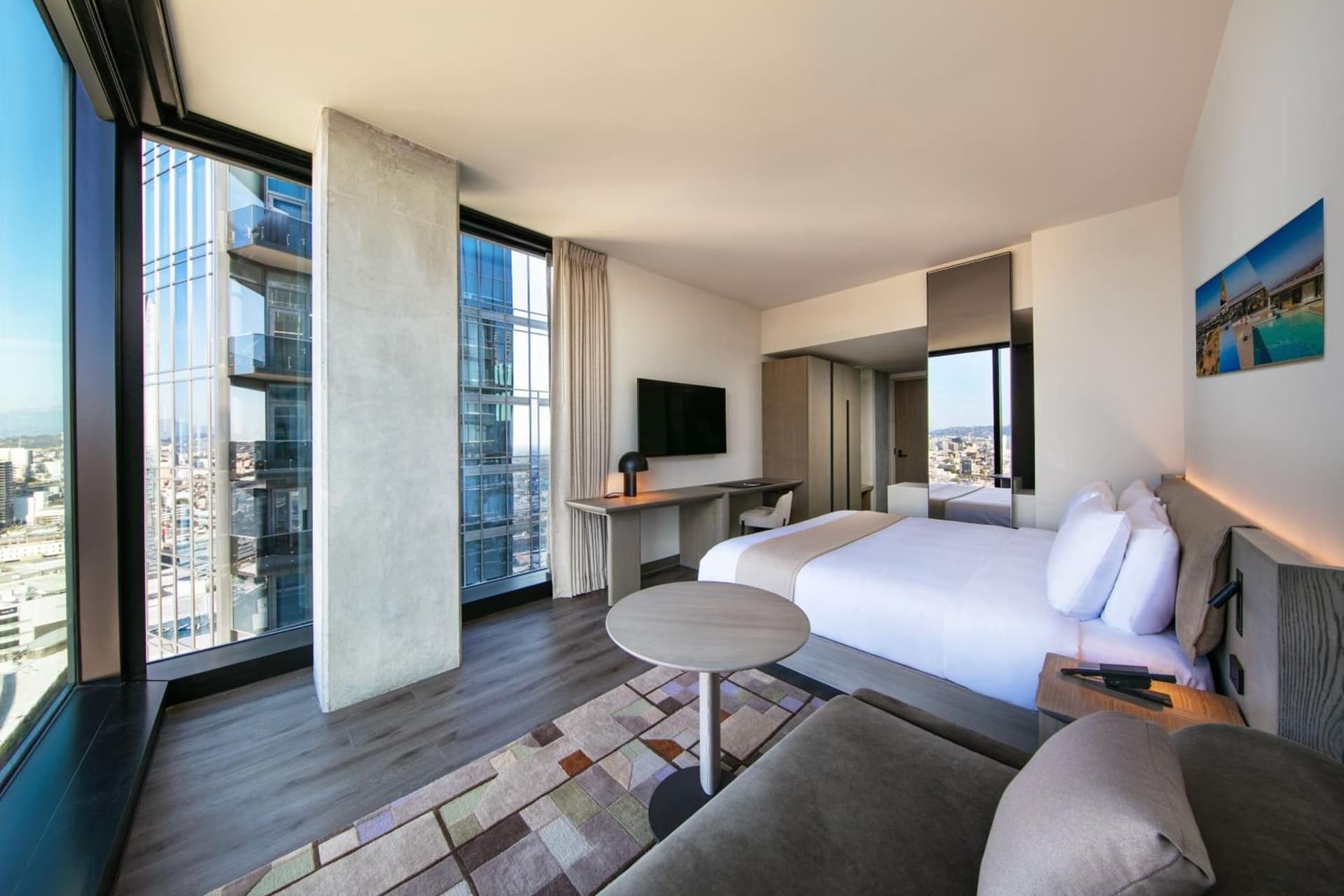 AC Hotel by Marriott Downtown Los Angeles gallery photo in Los Angeles, CA — image 50