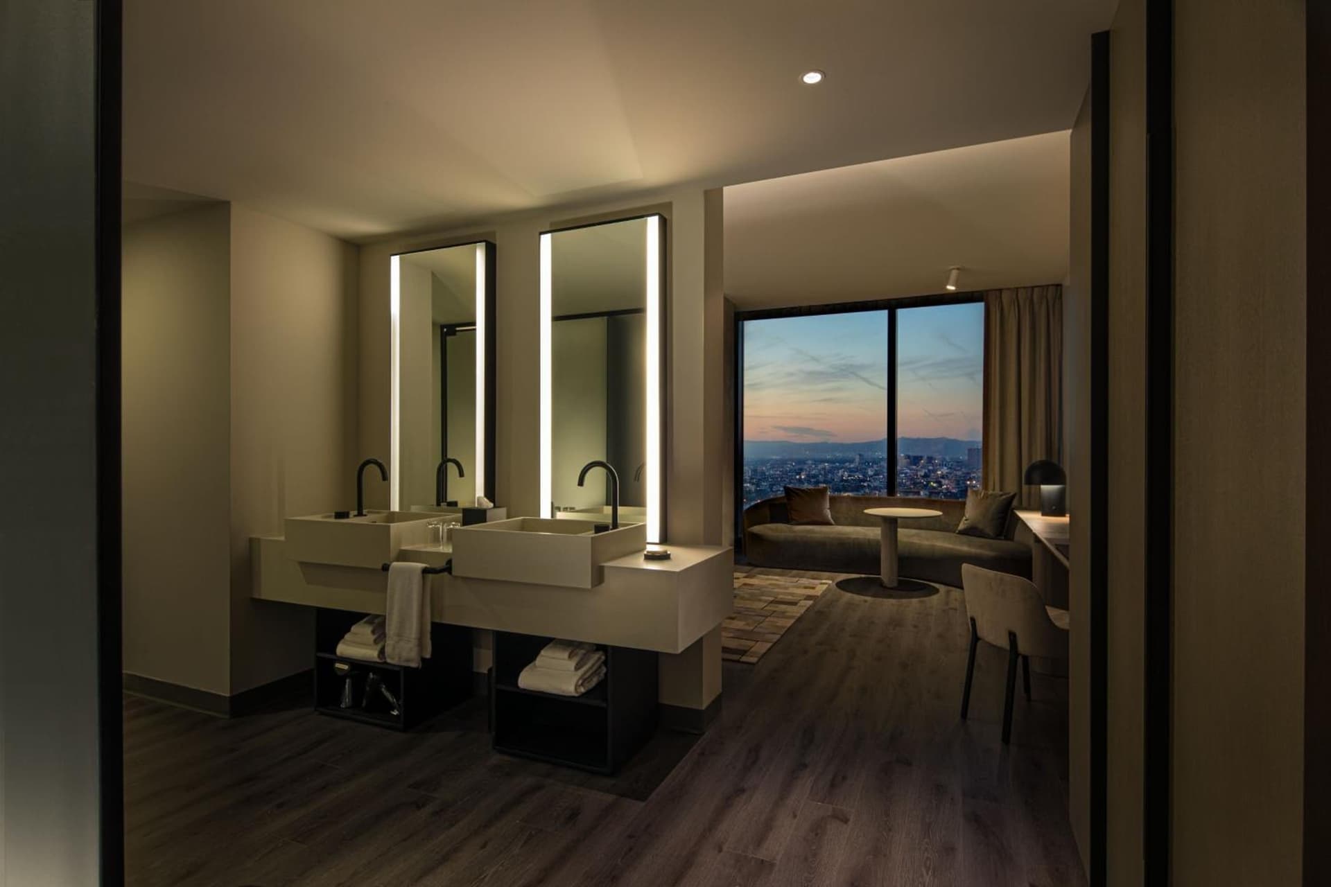 AC Hotel by Marriott Downtown Los Angeles gallery photo in Los Angeles, CA — image 35