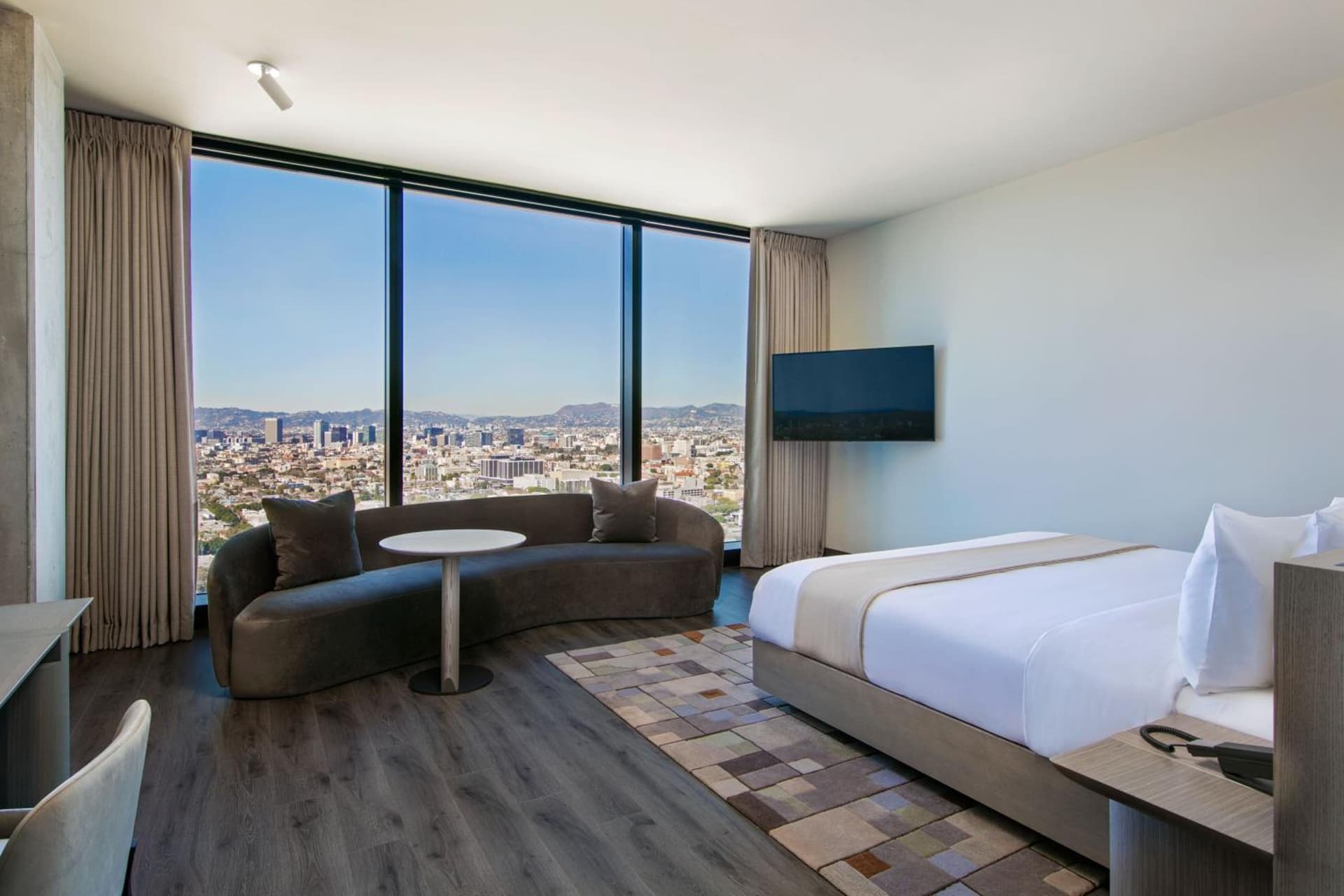 AC Hotel by Marriott Downtown Los Angeles gallery photo in Los Angeles, CA — image 89
