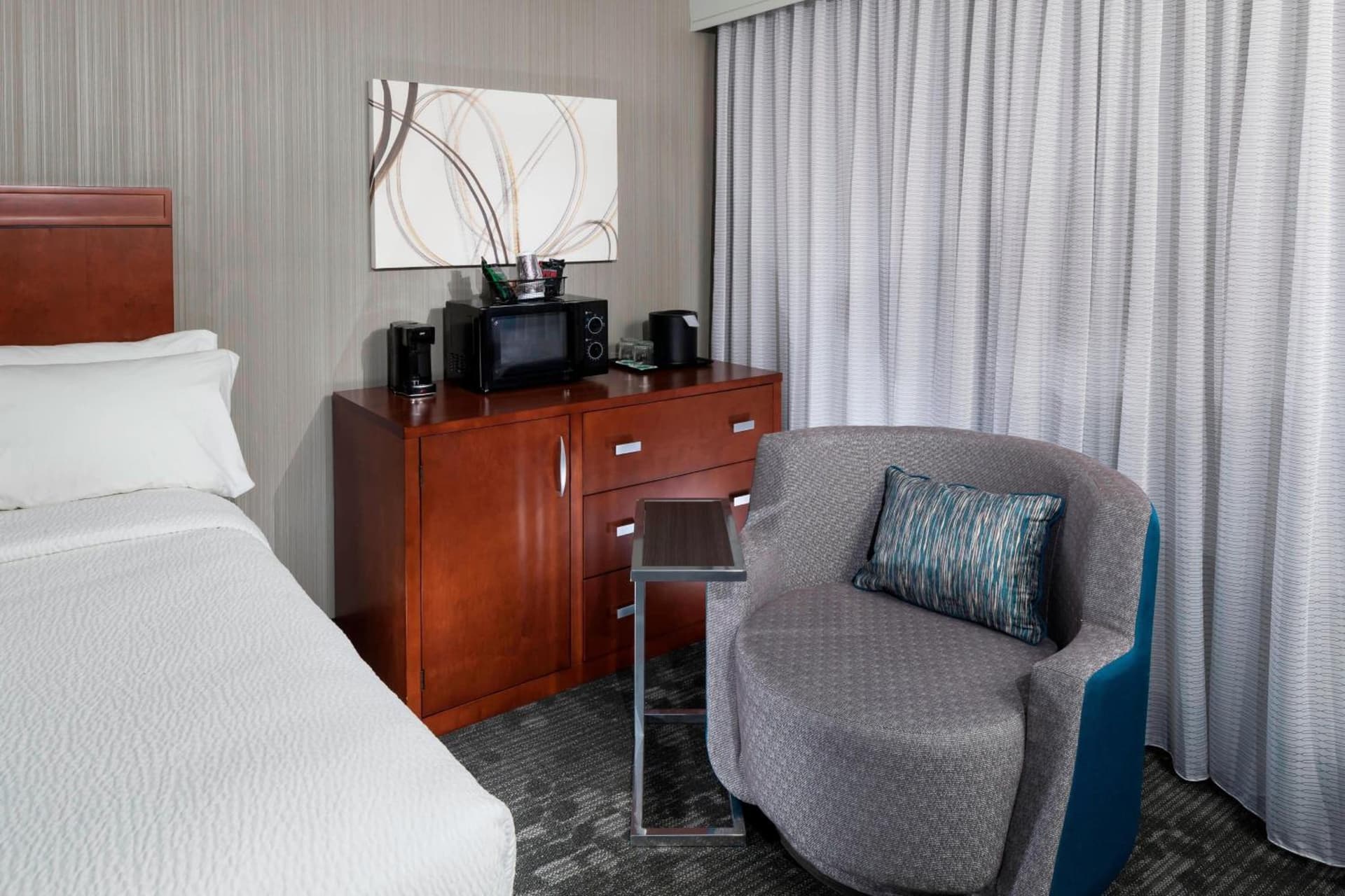 Courtyard by Marriott Suffolk Chesapeake gallery photo in Suffolk, VA — image 24