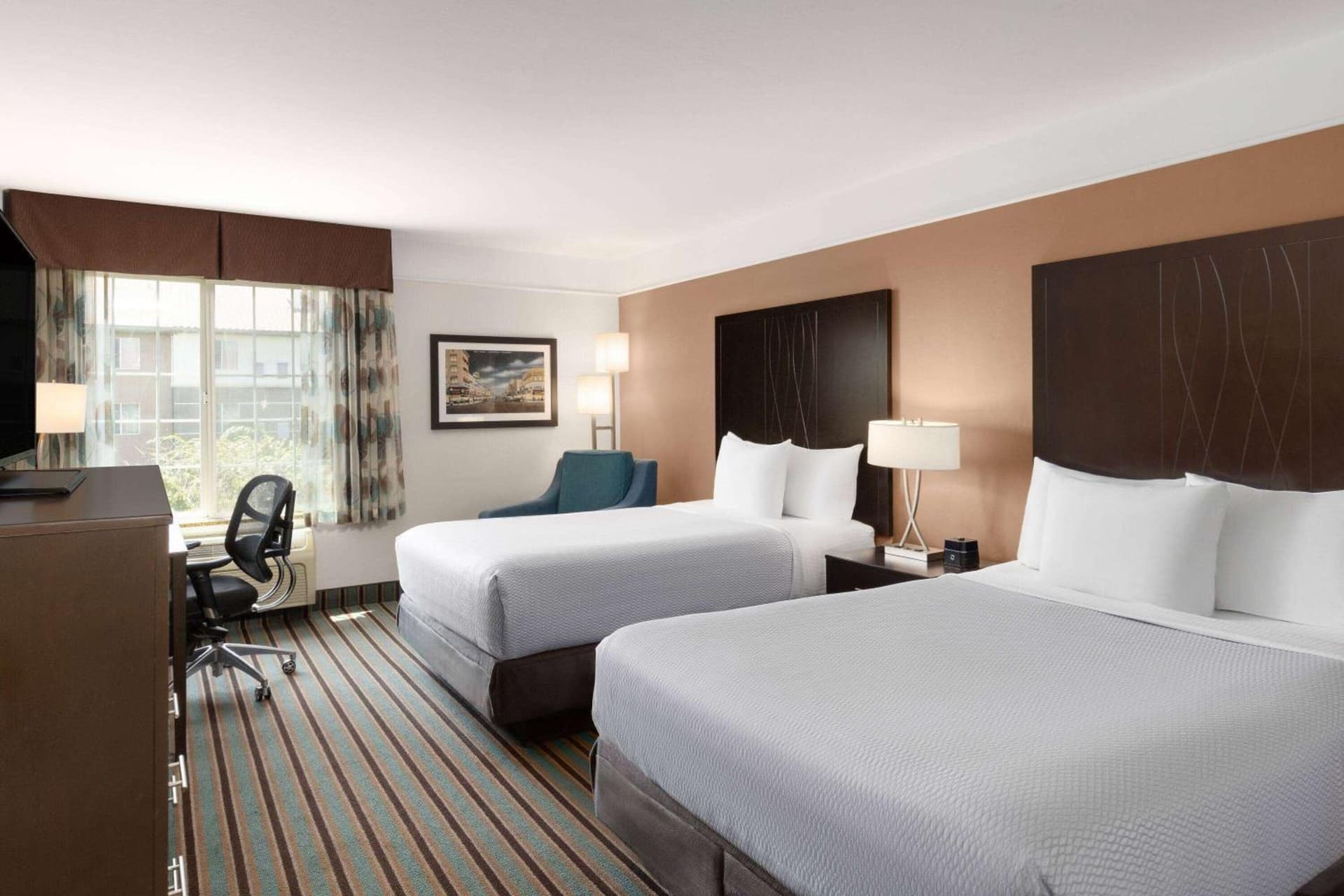 La Quinta by Wyndham Bakersfield North gallery photo in Bakersfield, CA — image 20