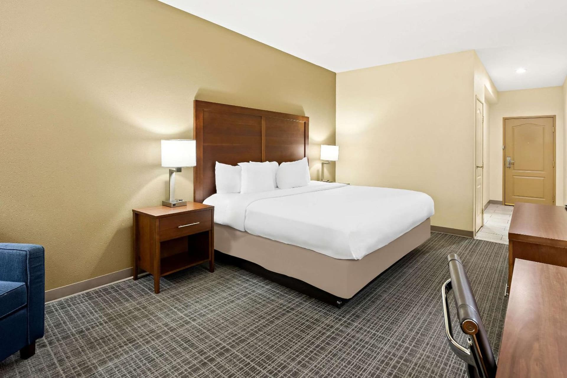 Comfort Inn & Suites High Point - Archdale gallery photo in Archdale, NC — image 25