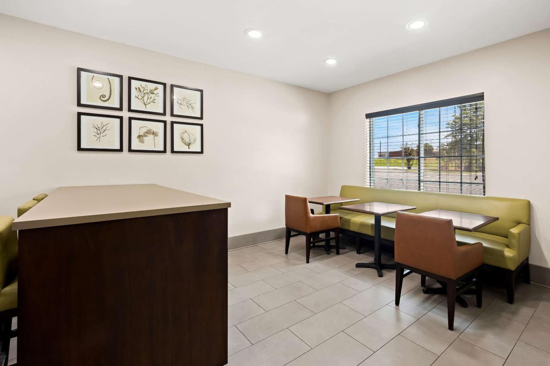 Comfort Inn & Suites High Point - Archdale gallery photo in Archdale, NC — image 27