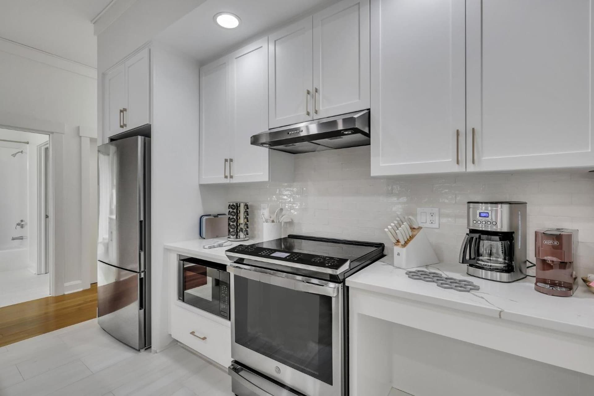 Savannah Residences property views in Savannah, GA — gallery photo 3